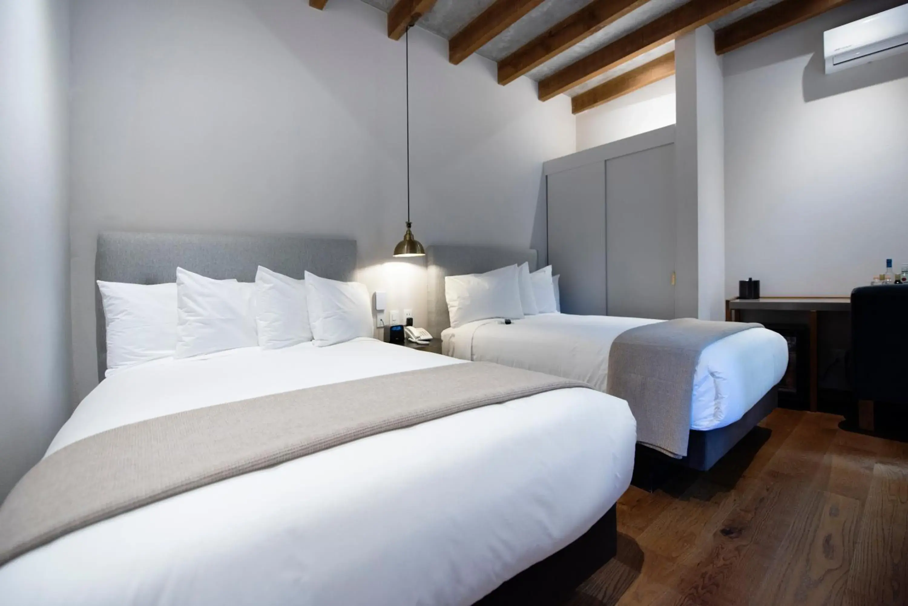 Standard Double Room in Hotel Madi Standard Double Room in Hotel Madi