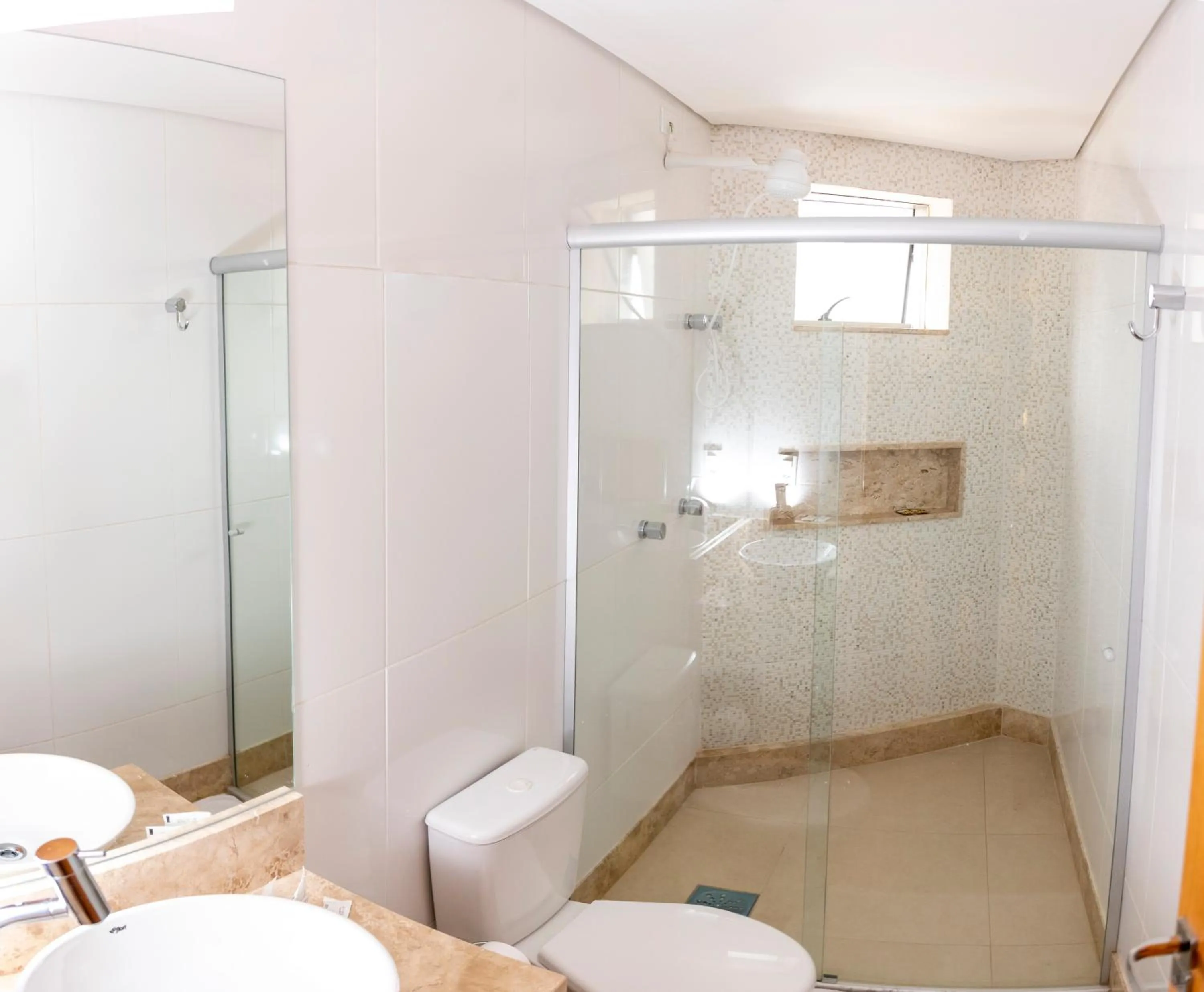 Bathroom in Cancún Hotel by H Hotéis - Airport