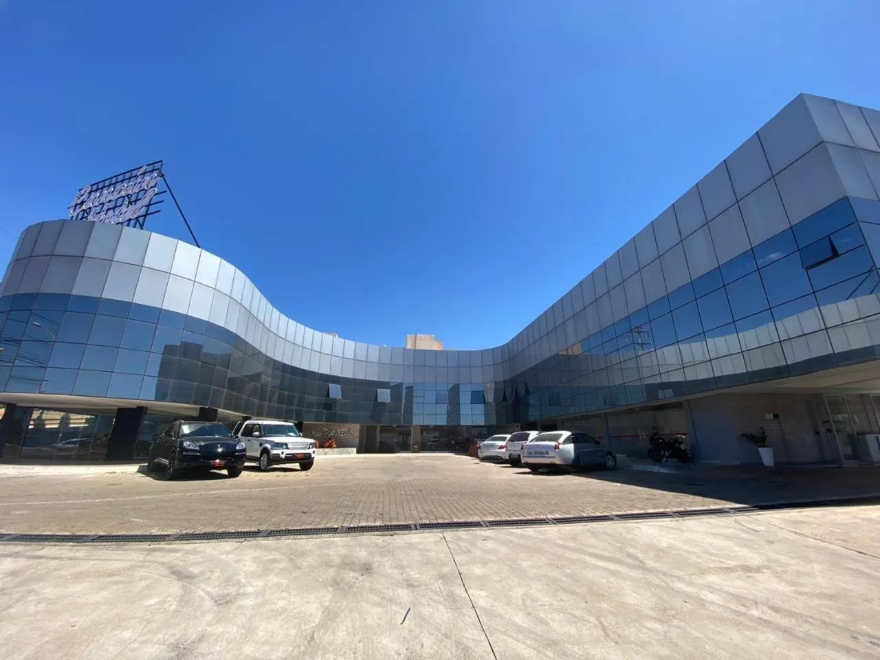 Facade/entrance in Cancún Hotel by H Hotéis - Airport