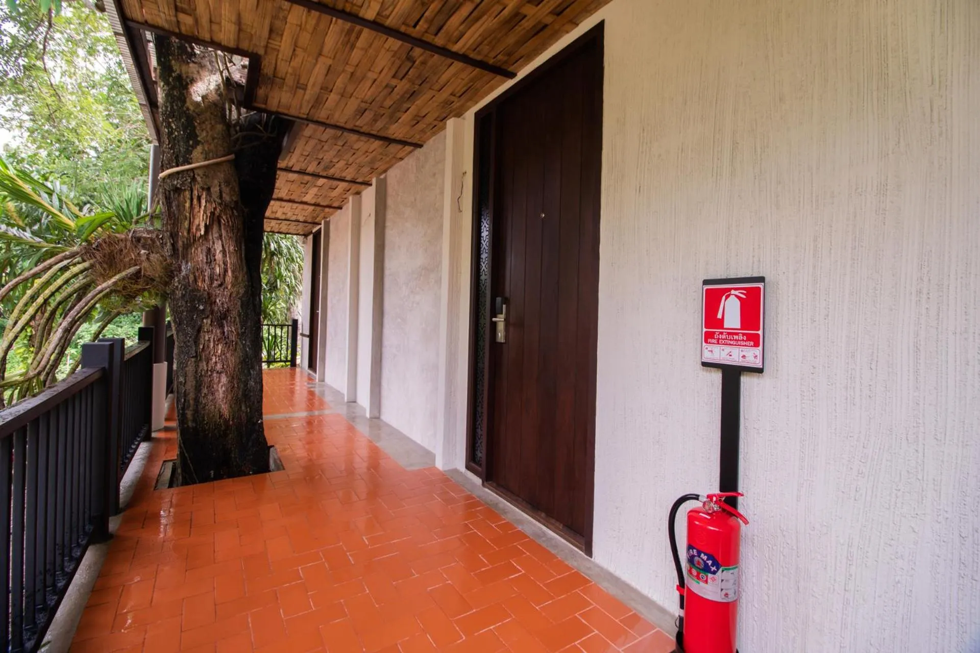 Property building in Phapok Eco Resort