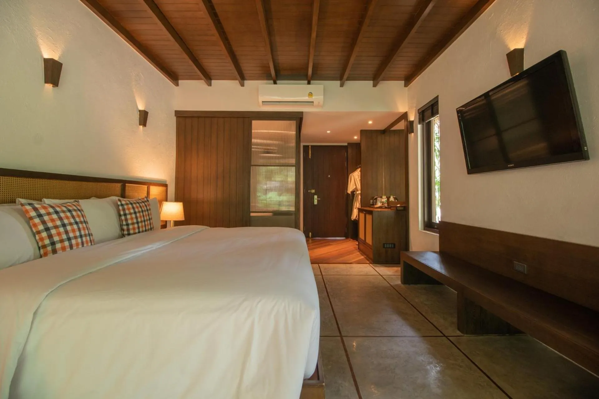 Photo of the whole room, Bed in Phapok Eco Resort