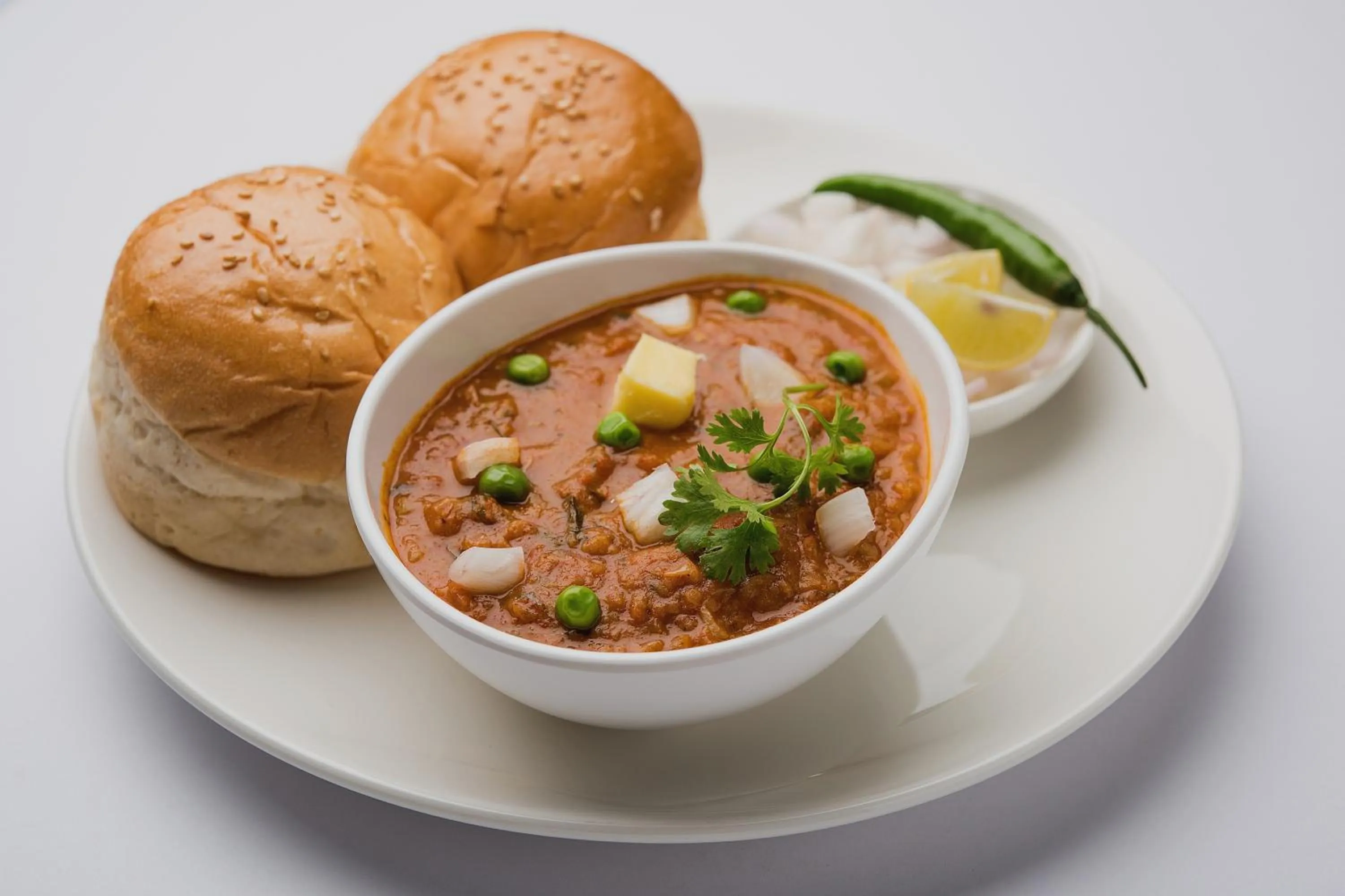 Restaurant/places to eat in Super Townhouse MG Road Pune