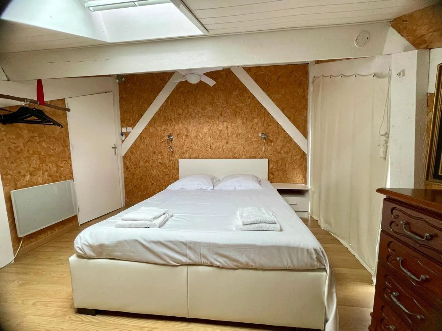 Bed in Maison du sentier du littoral