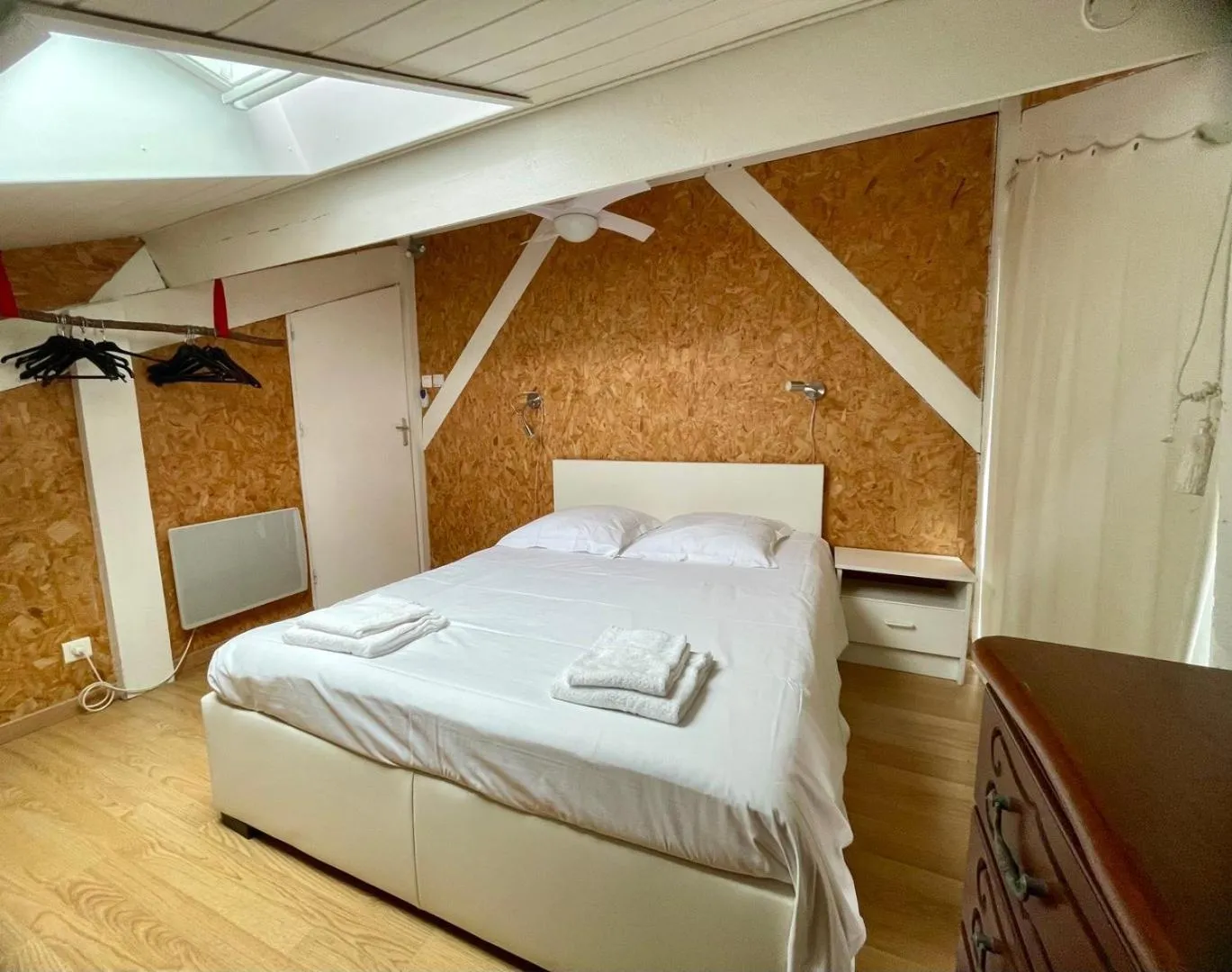 Bed in Maison du sentier du littoral
