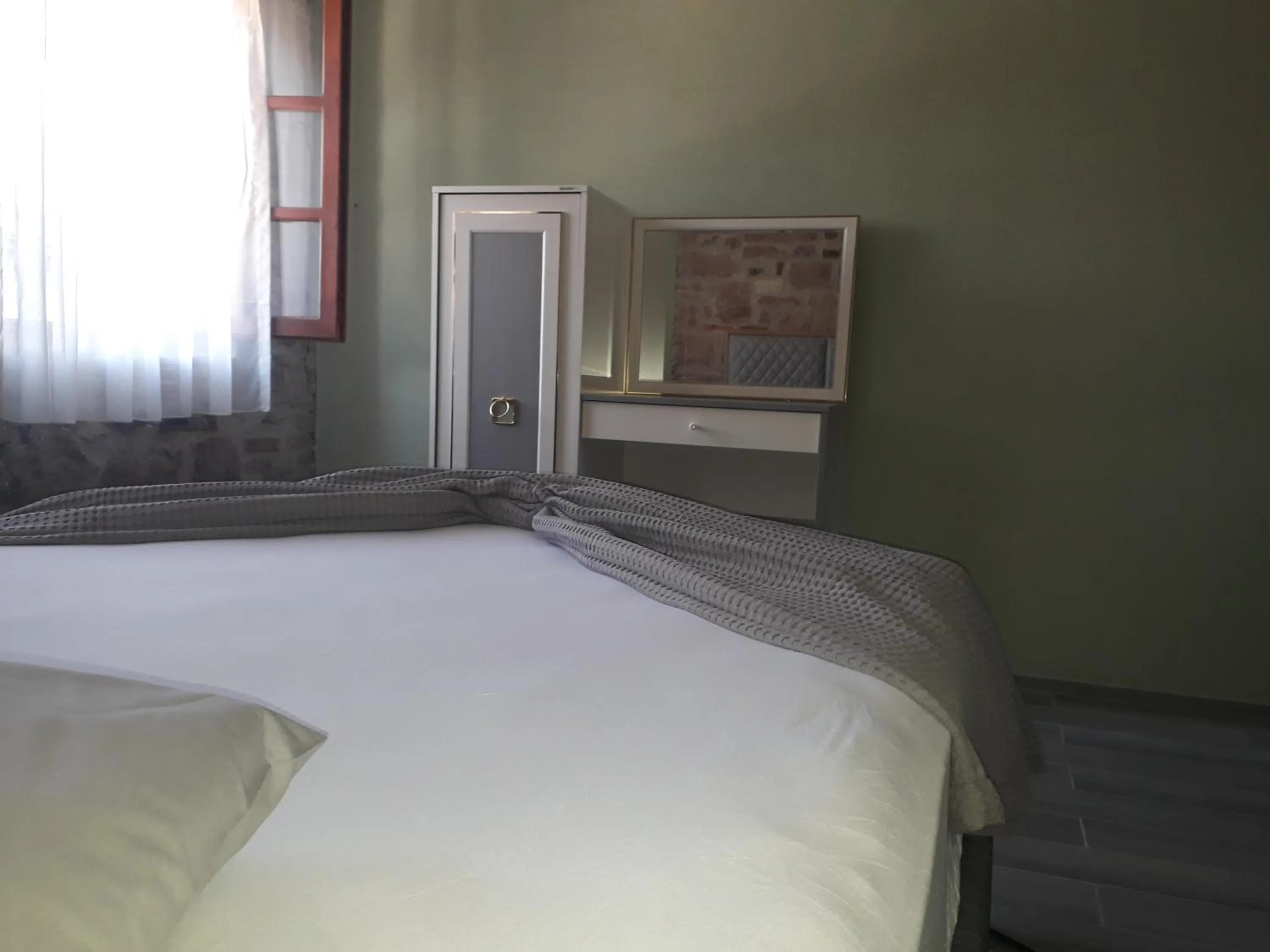 HAYAT ALTI OTEL ayvalık