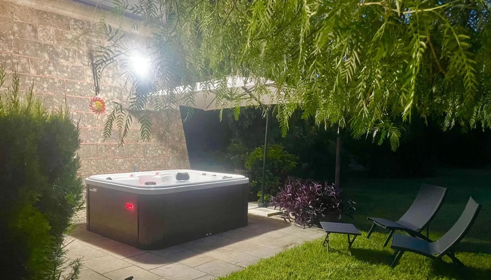 Garden in b&b Casale Vecchio Lecce