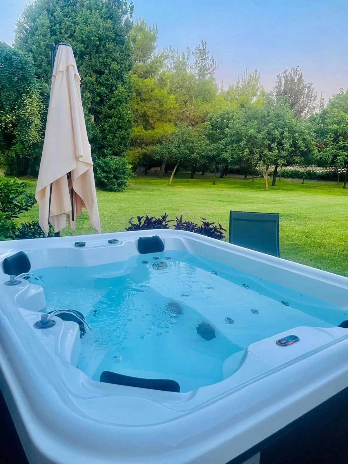 Hot Tub in b&b Casale Vecchio Lecce