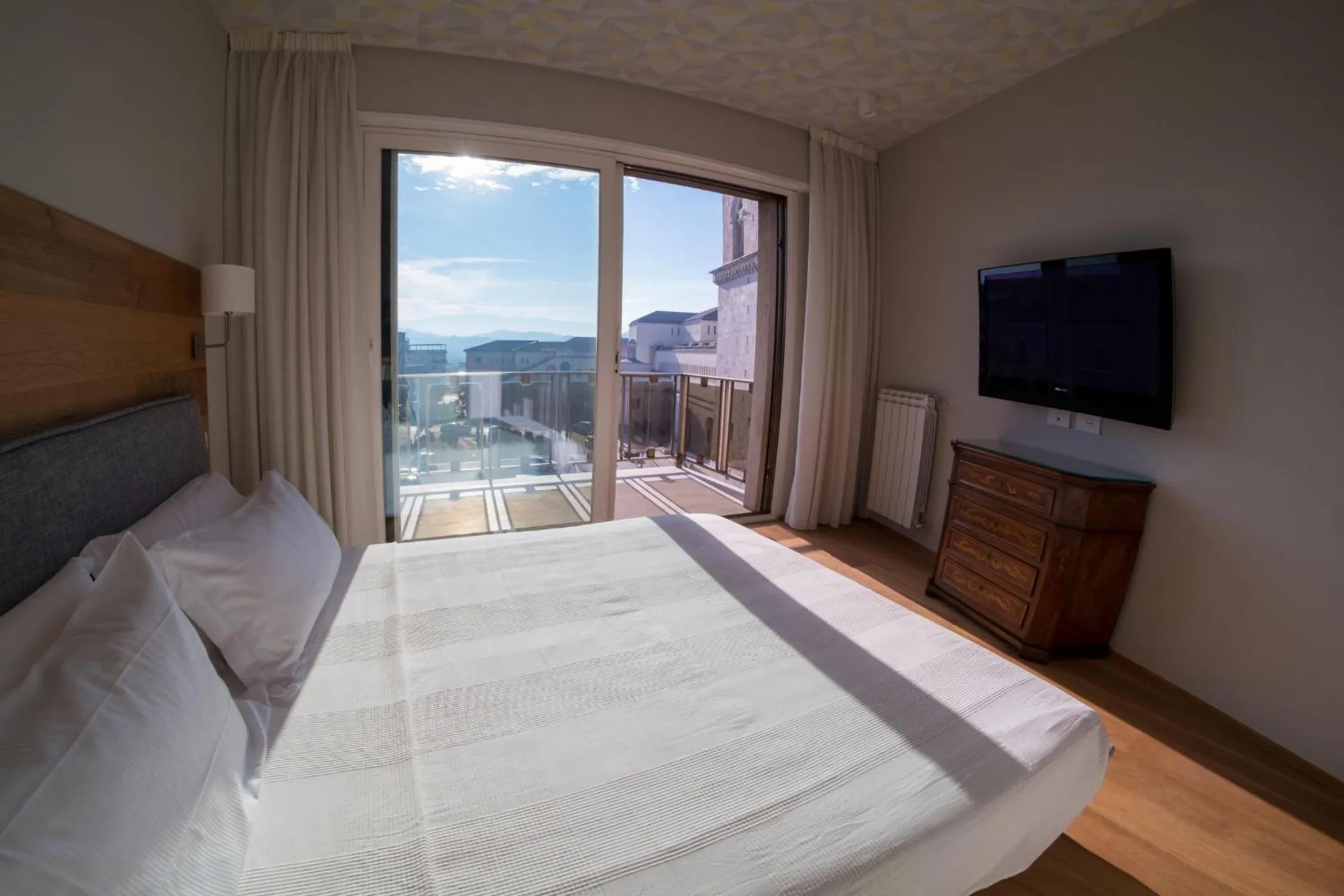 View (from property/room), Bed in Gaya resort