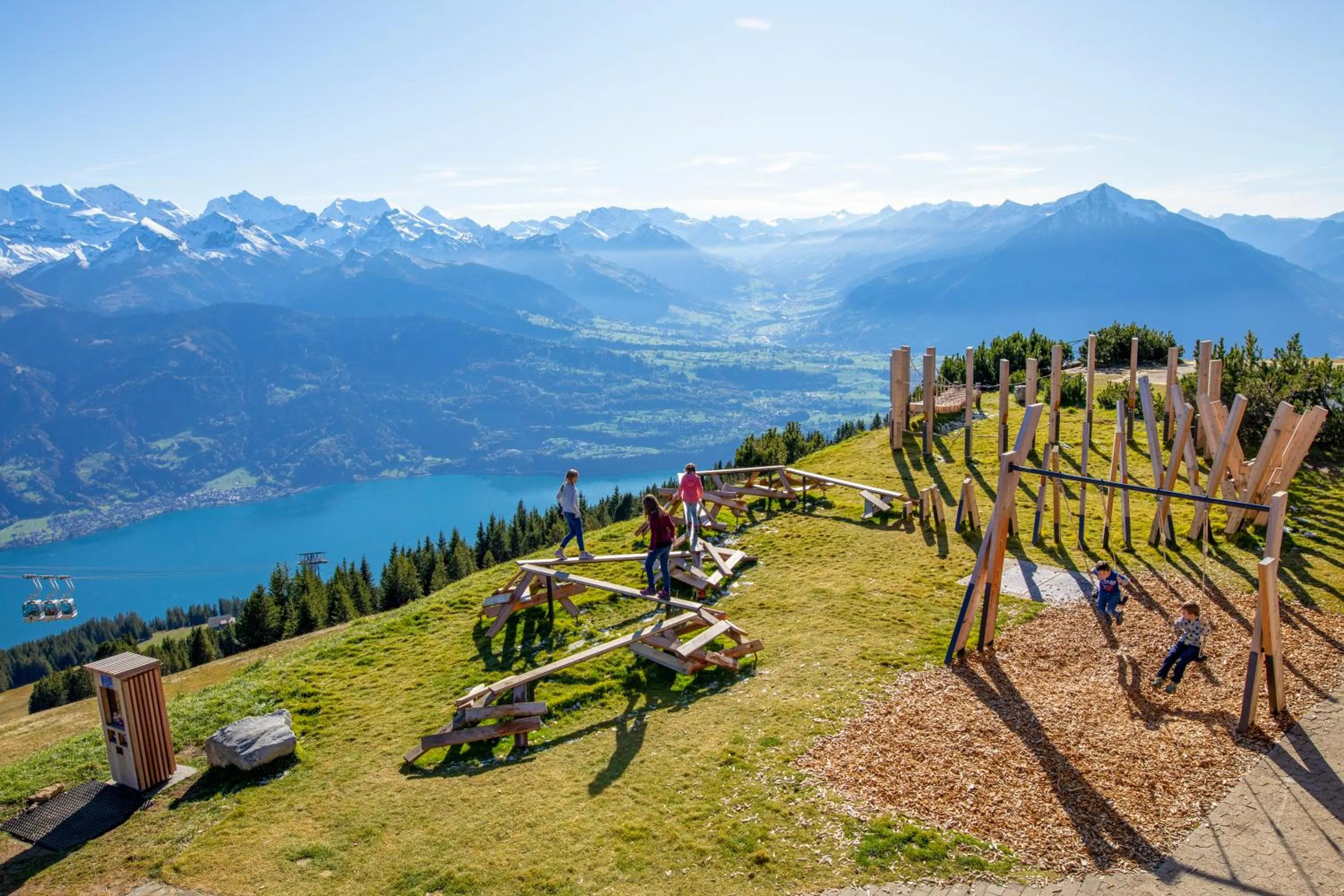 Activities in Berghaus Niederhorn