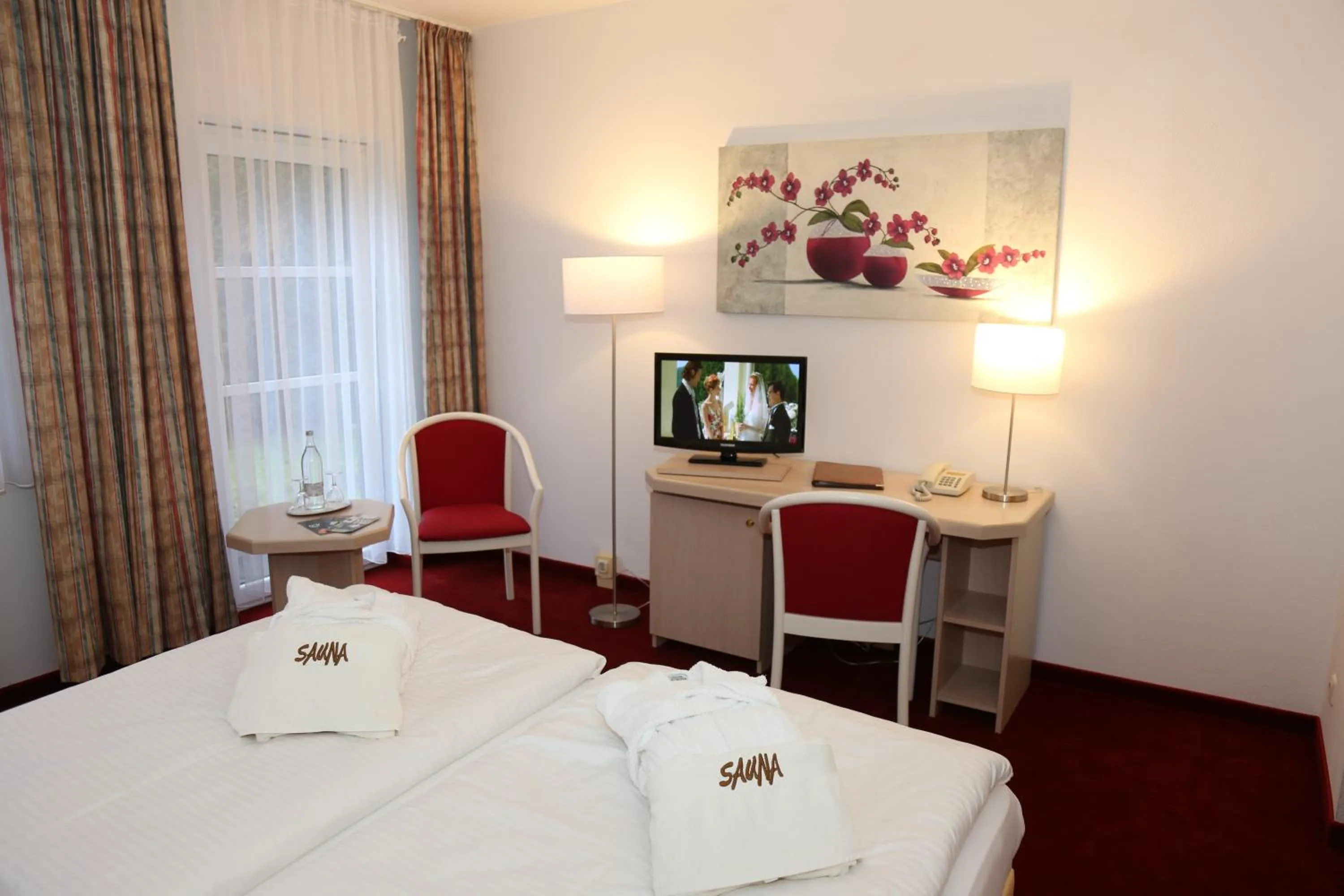 Photo of the whole room in Lindenhotel Stralsund