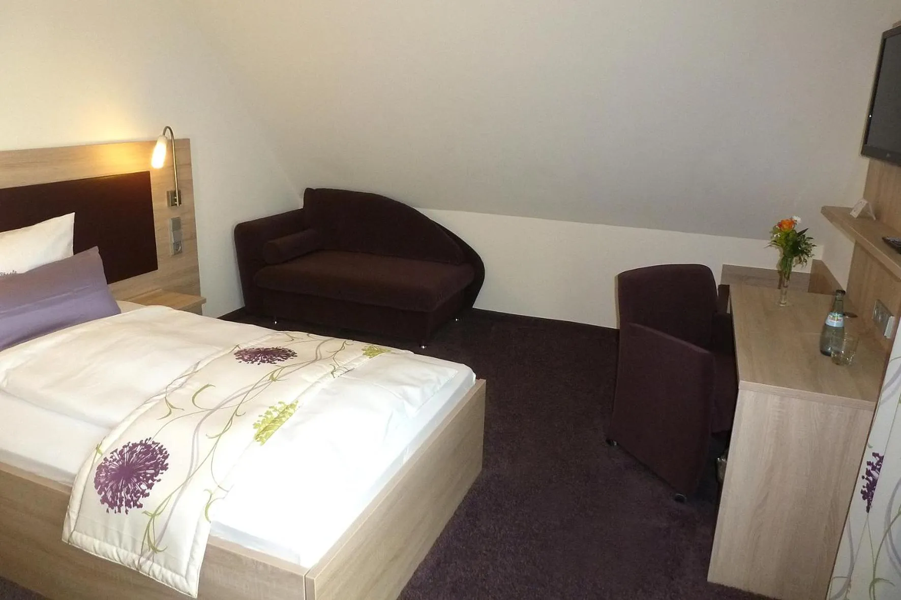 Bed in Gästehaus Rössle