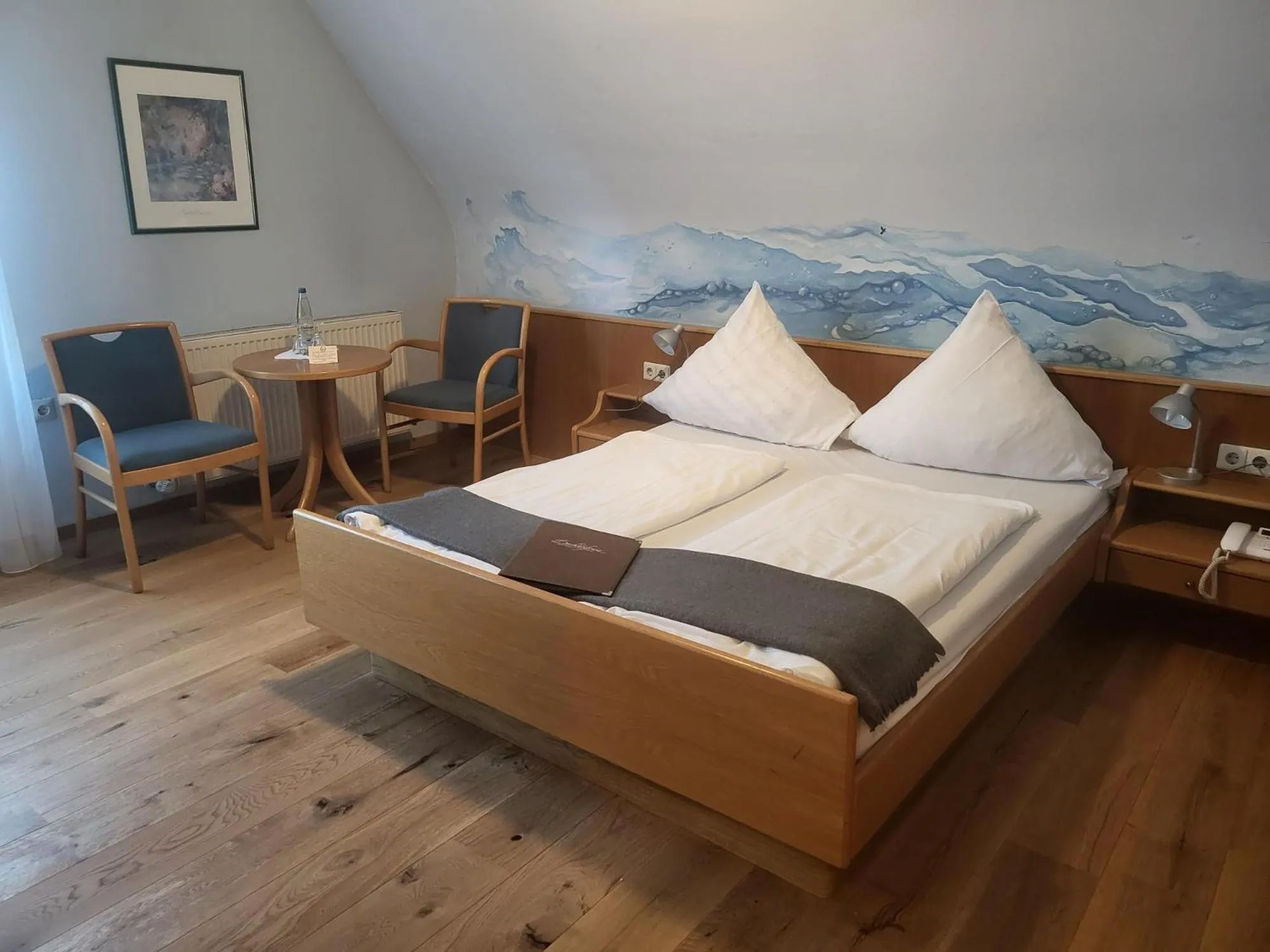 Photo of the whole room, Bed in Brauereigasthof Dachsenfranz