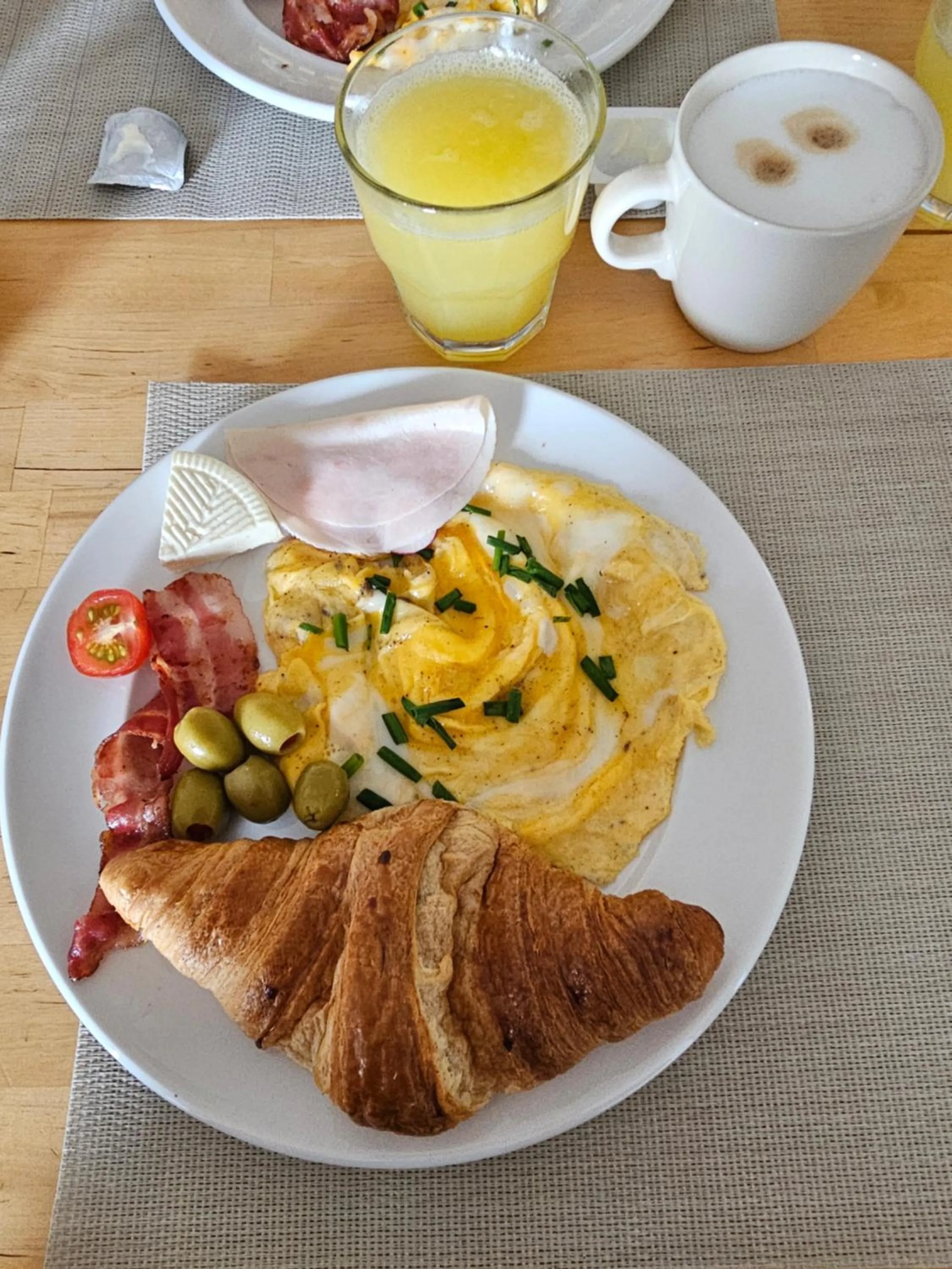 Breakfast in Hotel Bohemia