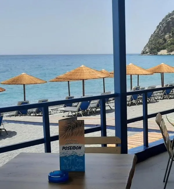 Patio in Agia Roumeli Hotel adults only