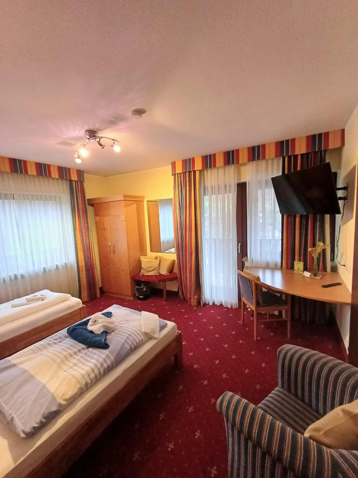 Bedroom in Günstige Zimmer im Spessart