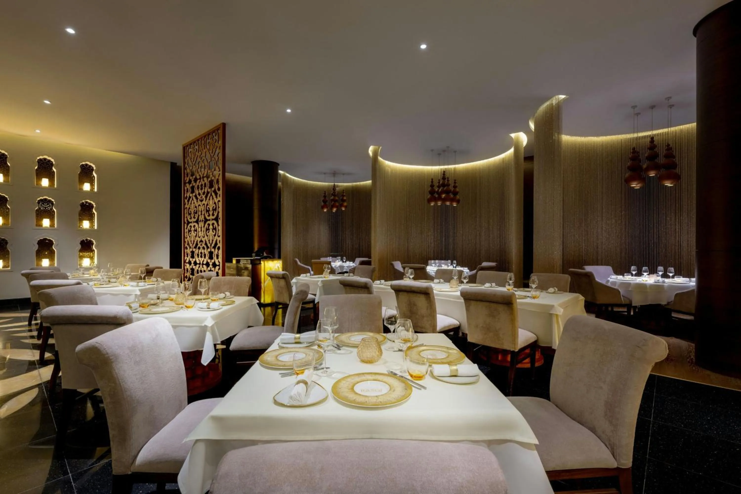 Restaurant/places to eat in Gulf Hotel Bahrain Convention and SPA