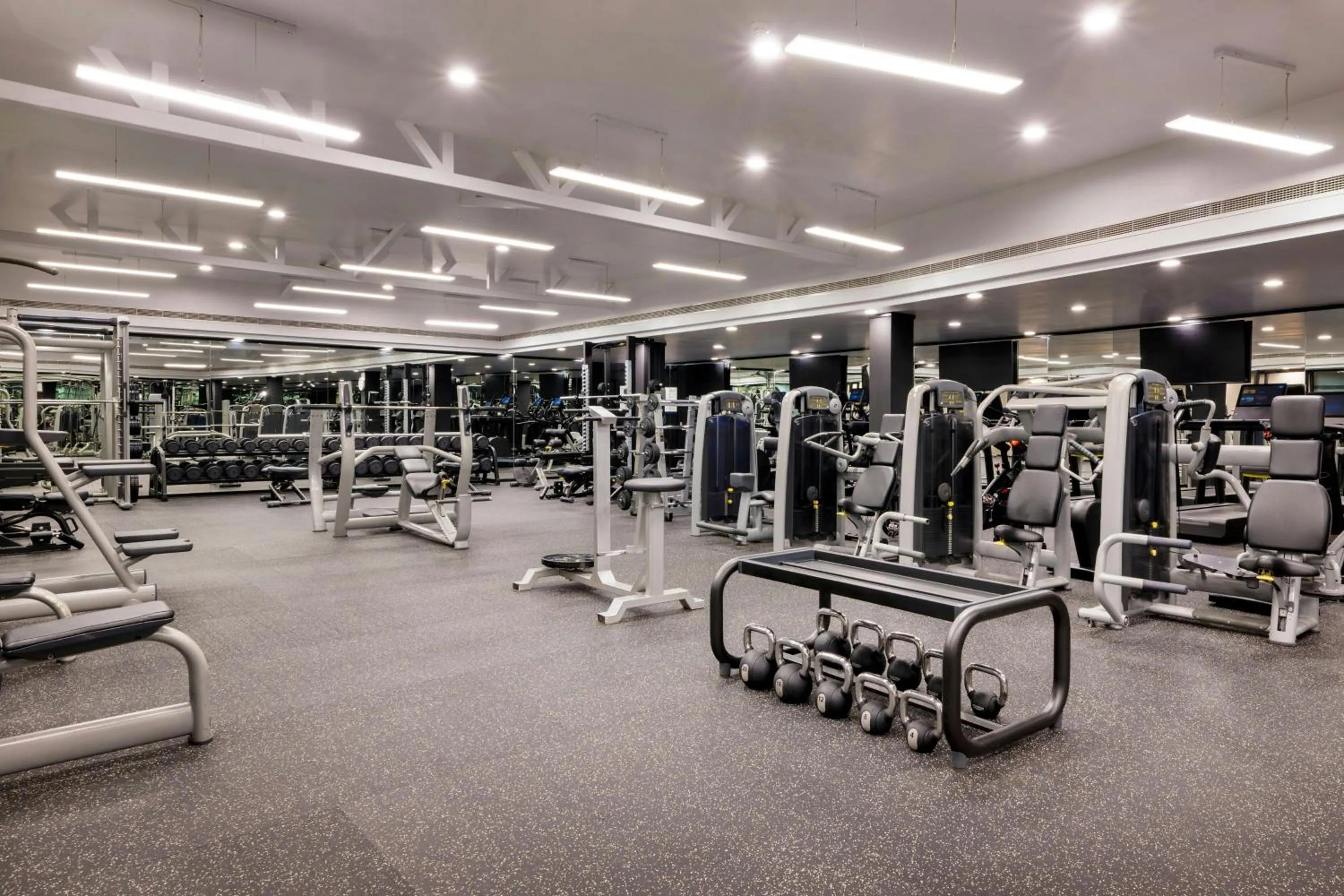 Fitness centre/facilities in Gulf Hotel Bahrain Convention and SPA