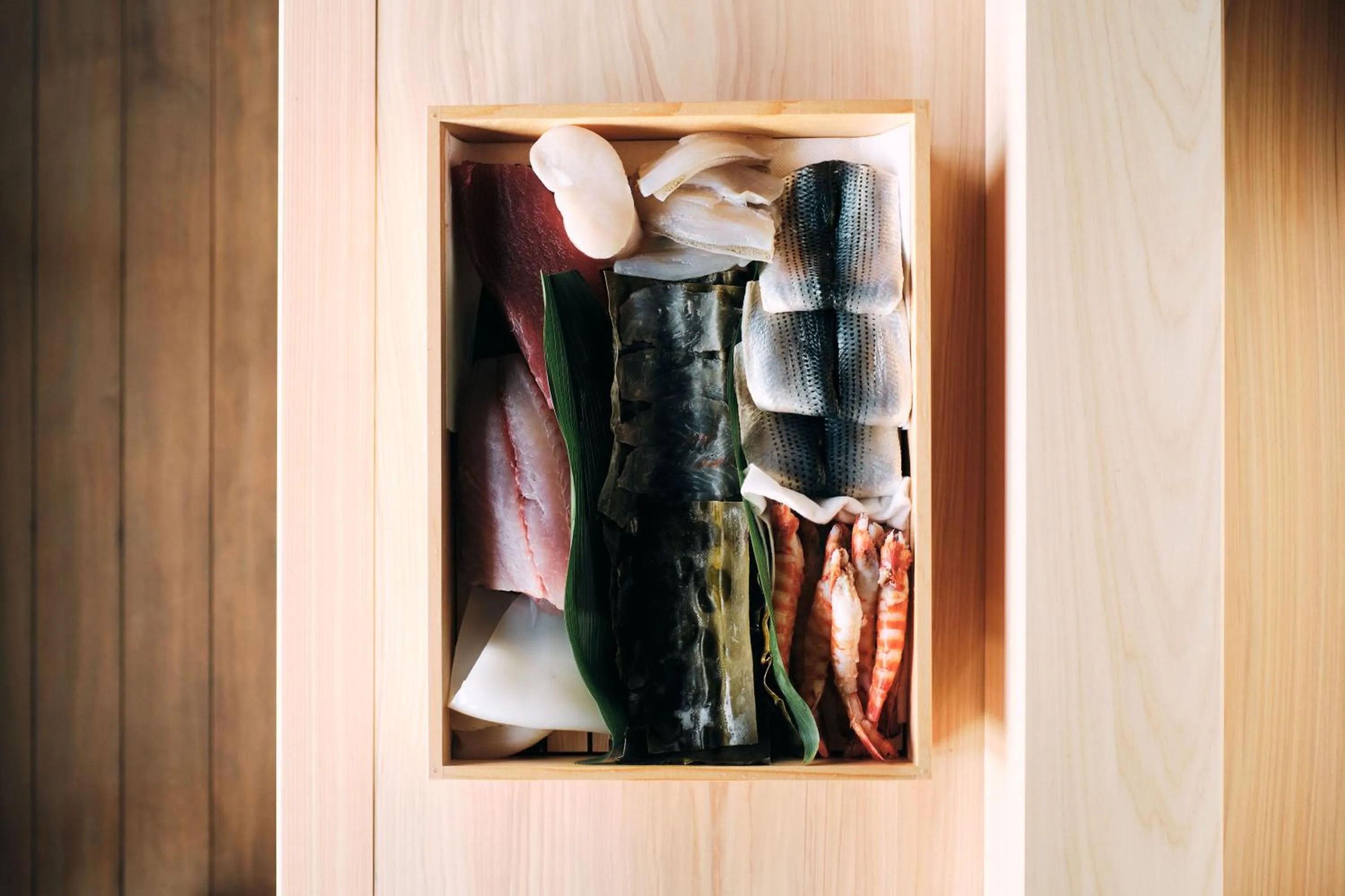 Restaurant/places to eat in MARUYO HOTEL