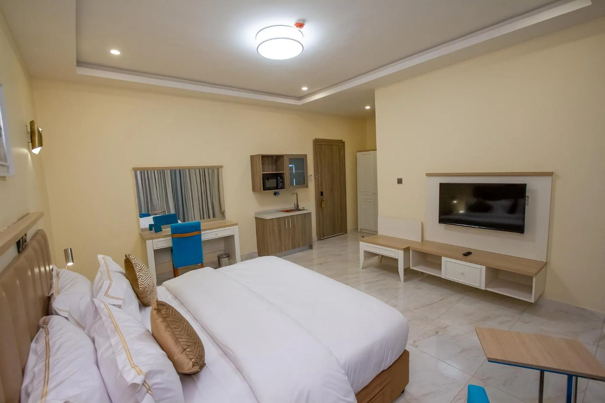 Food and drinks in Hera