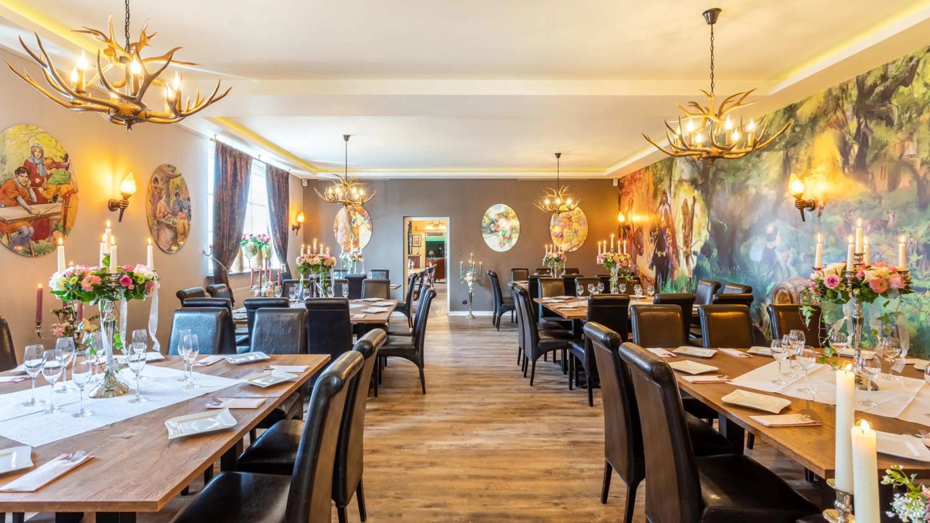 Restaurant/places to eat in The Little Britain Inn Themed Hotel One of a Kind In Europe