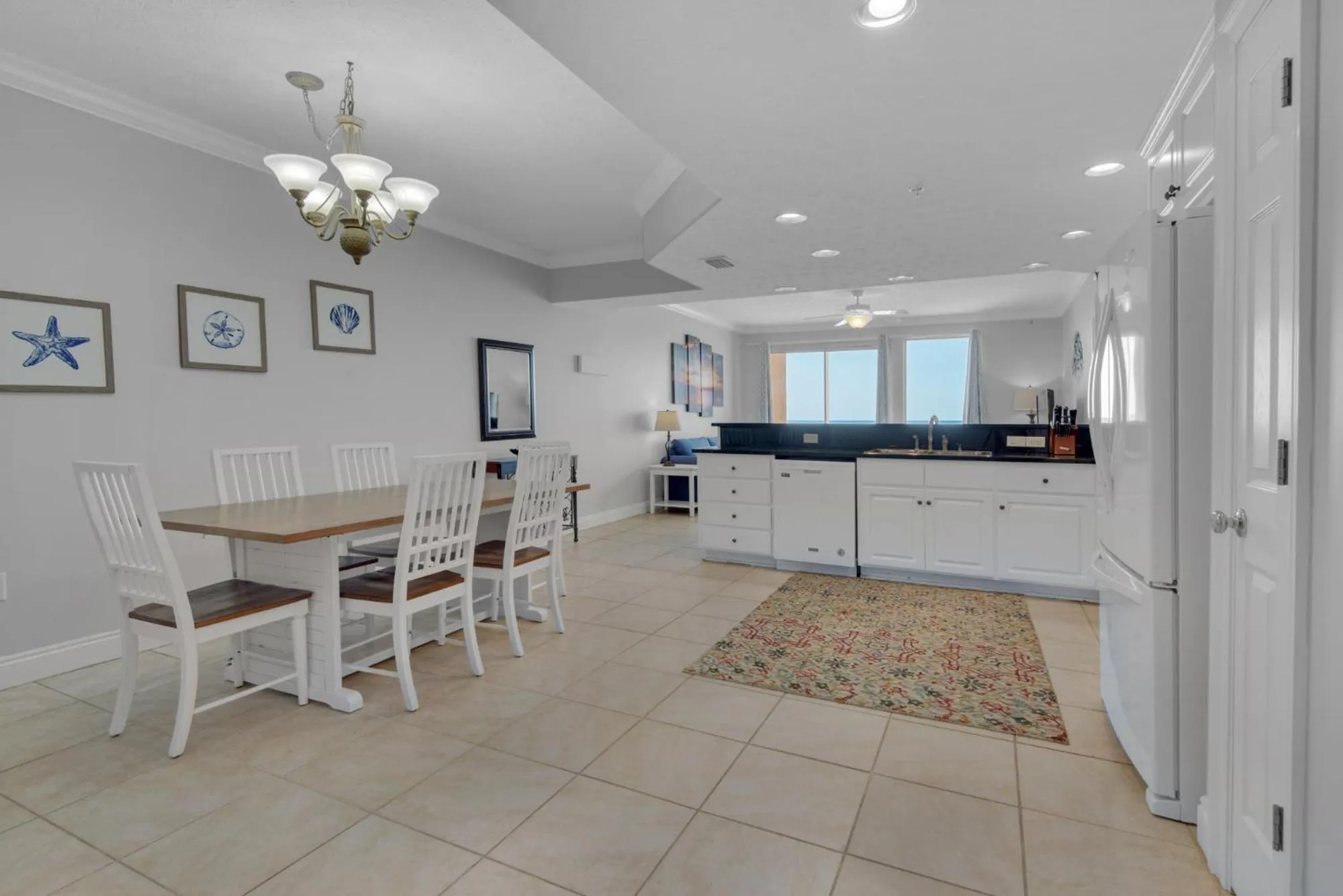 Living room in Treasure Island 0207