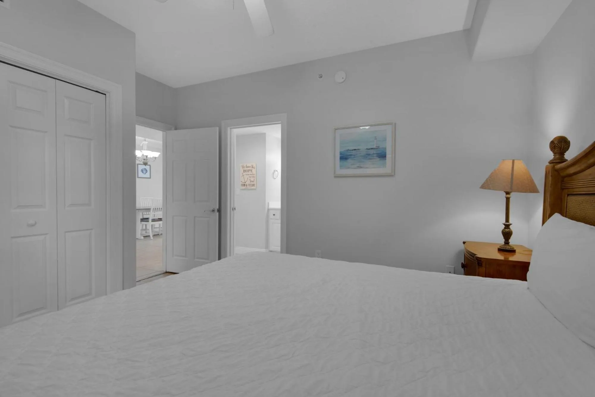 Bed in Treasure Island 0207