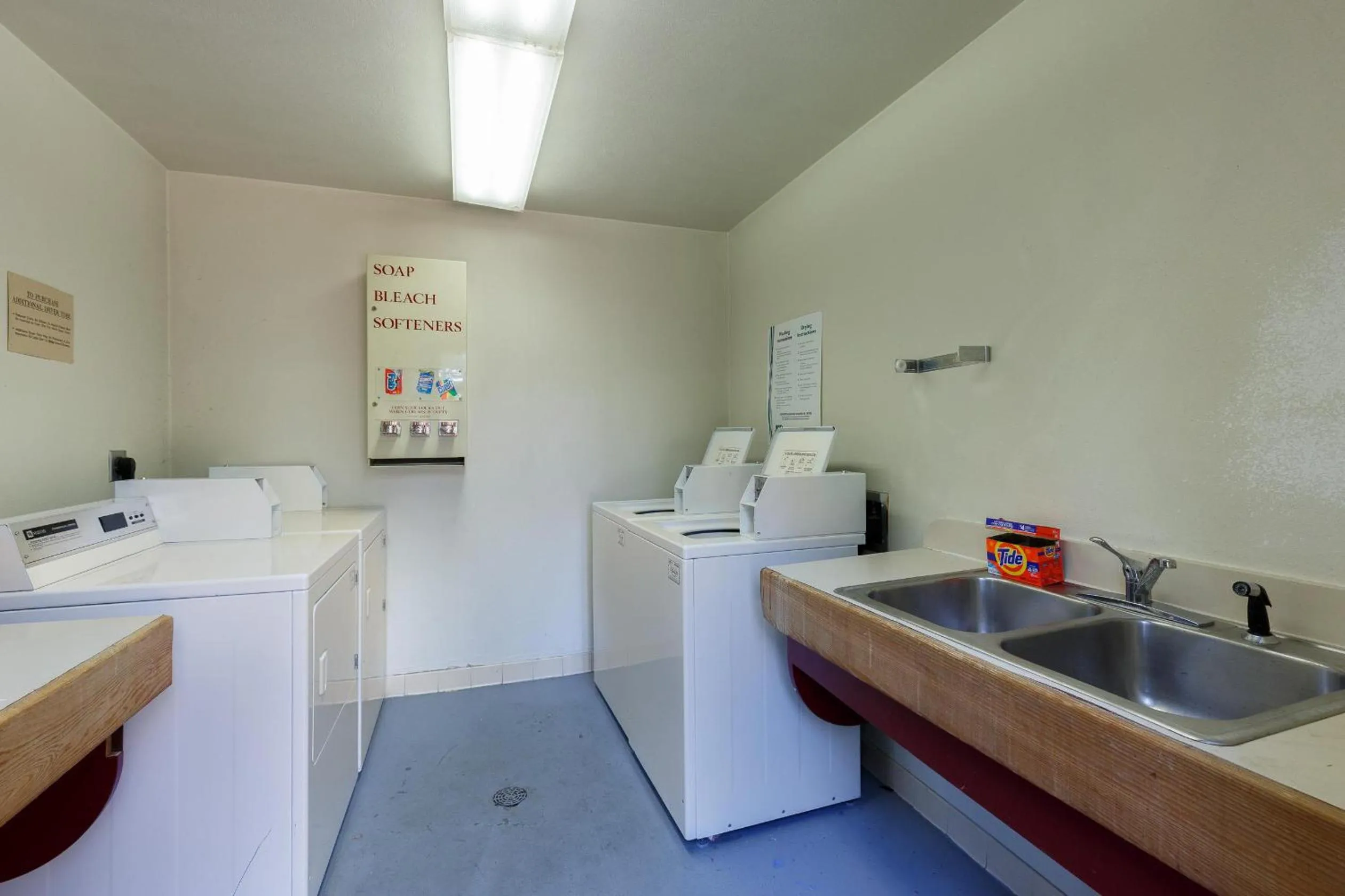washing machine in Lodgepole 2008
