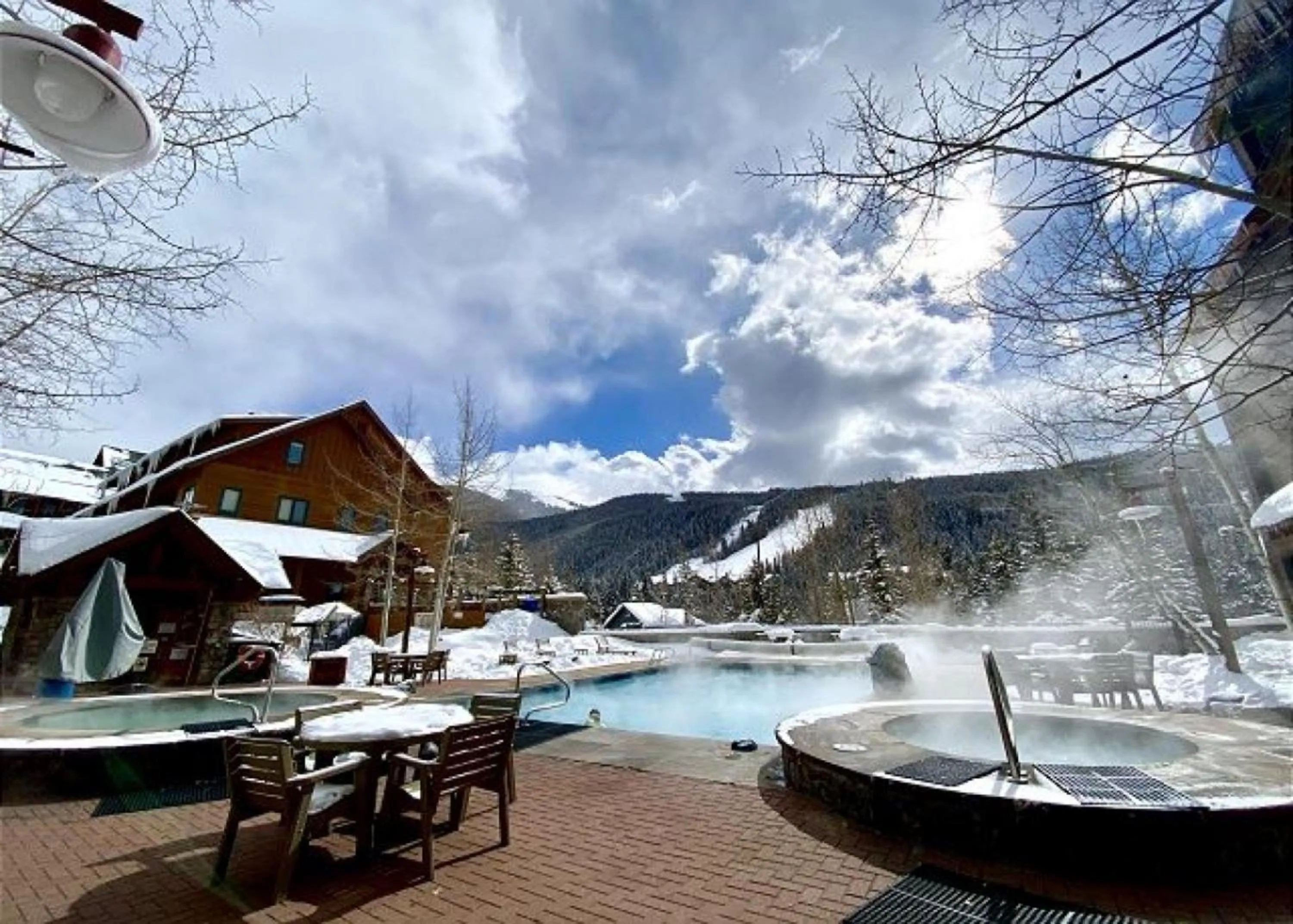 Hot Tub in Ski Tip by Summit County Mountain Retreats