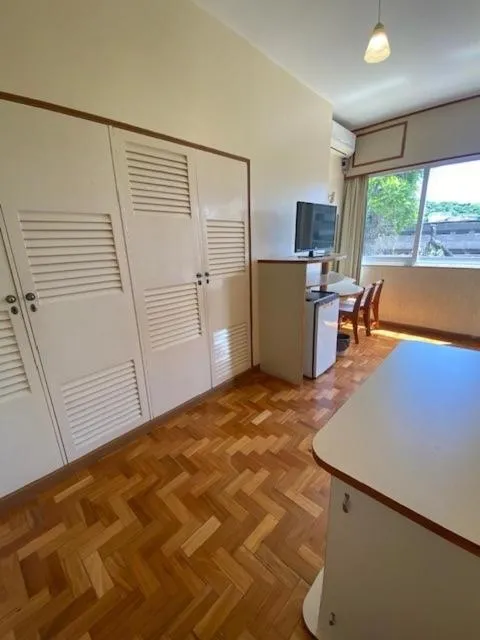 Photo of the whole room in Hotel Cataguases