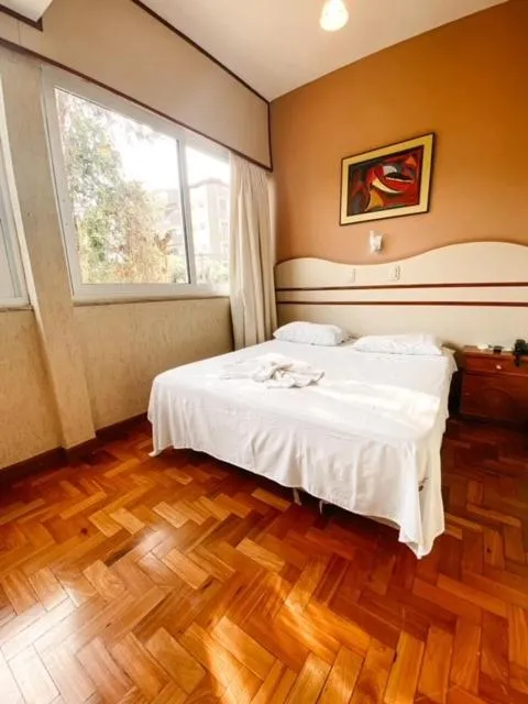 Photo of the whole room, Bed in Hotel Cataguases