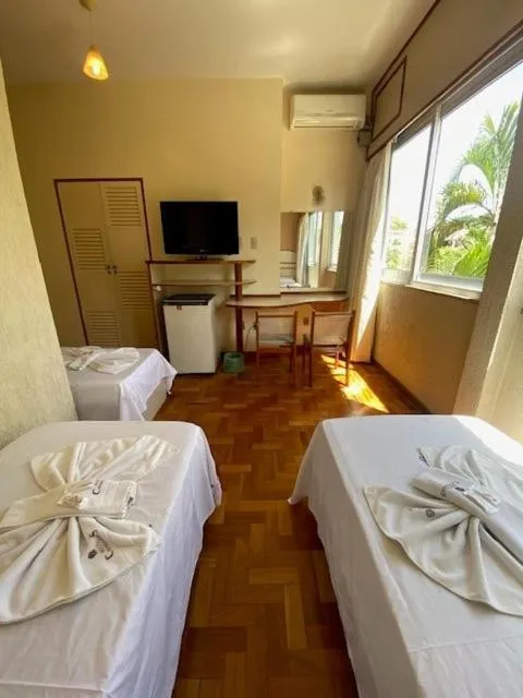 Photo of the whole room, Bed in Hotel Cataguases