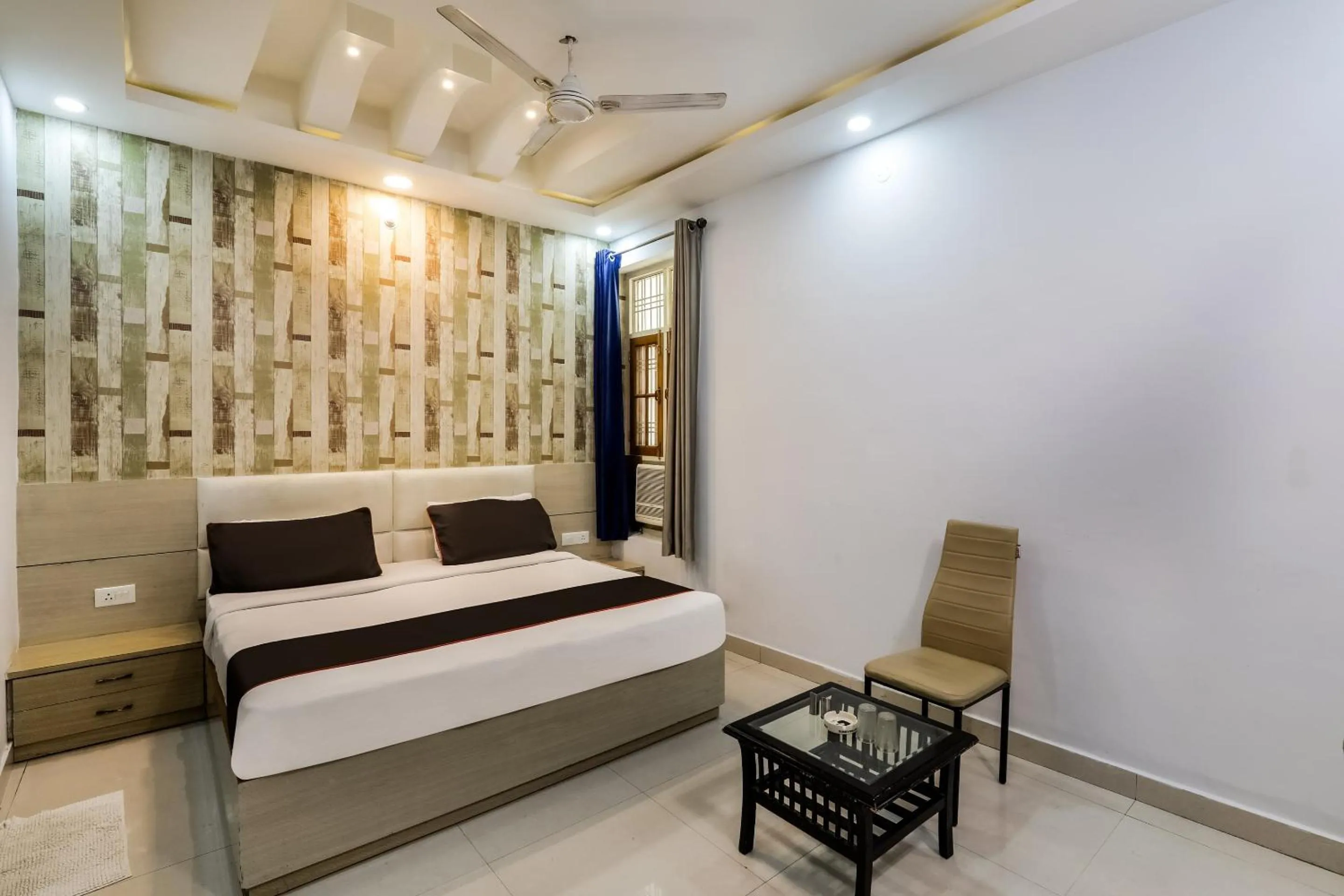 Bedroom, Bed in Super OYO Hotel O Kiara Inn