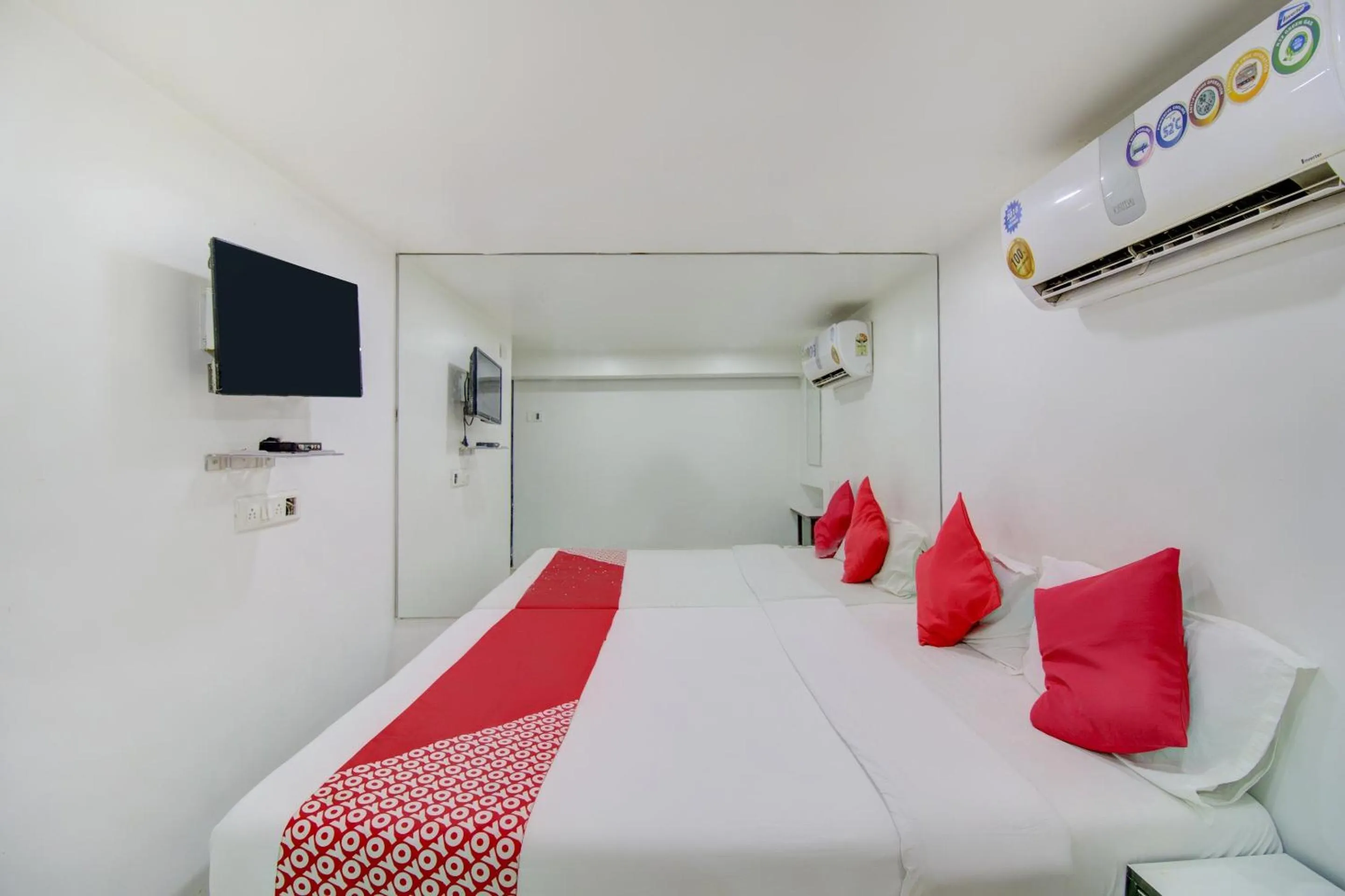 Bedroom, Bed in Hotel O Blue Light Near Gateway Of India Mumbai