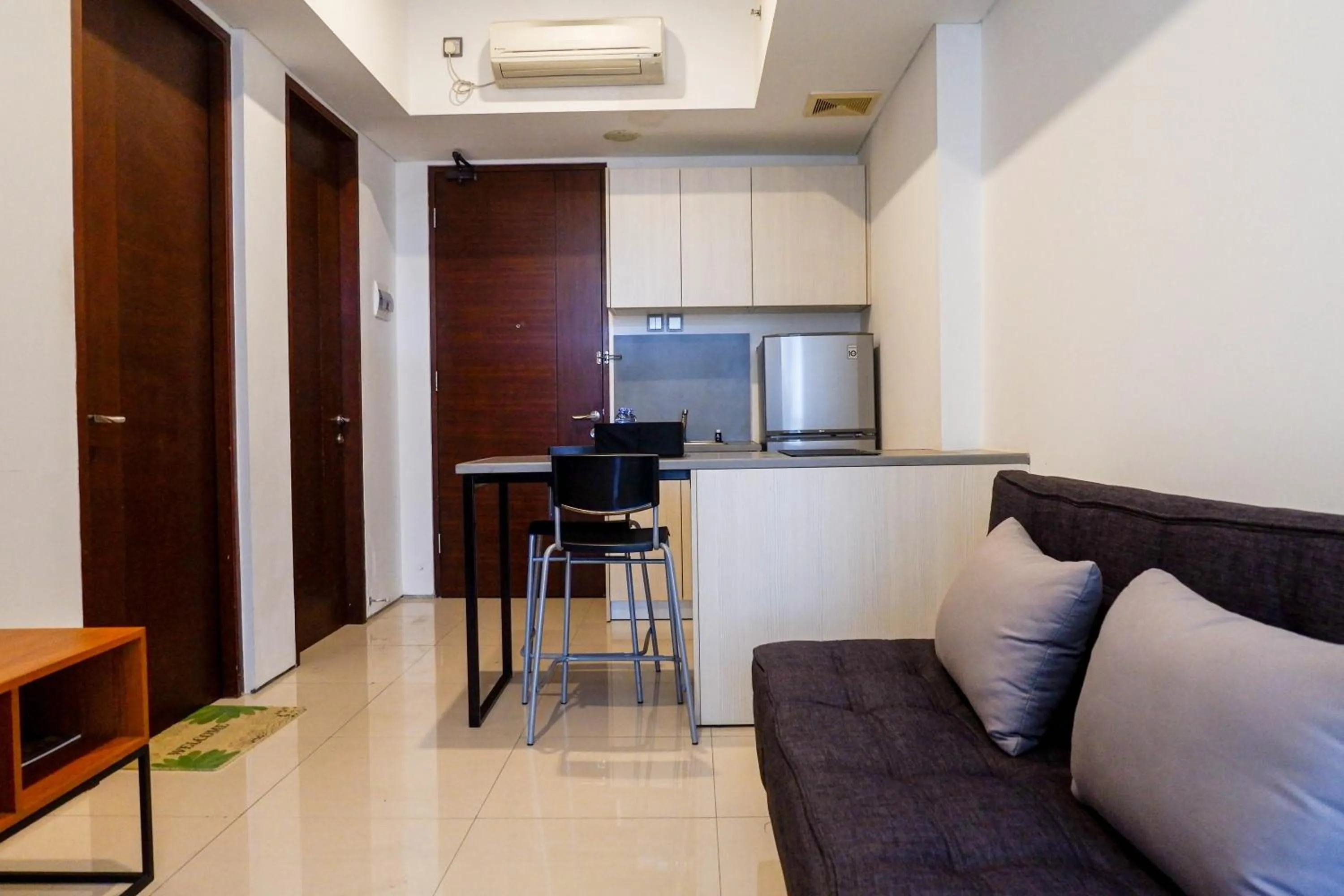 1BR Apartment The Linden Connected to Marvell City Mall By Travelio