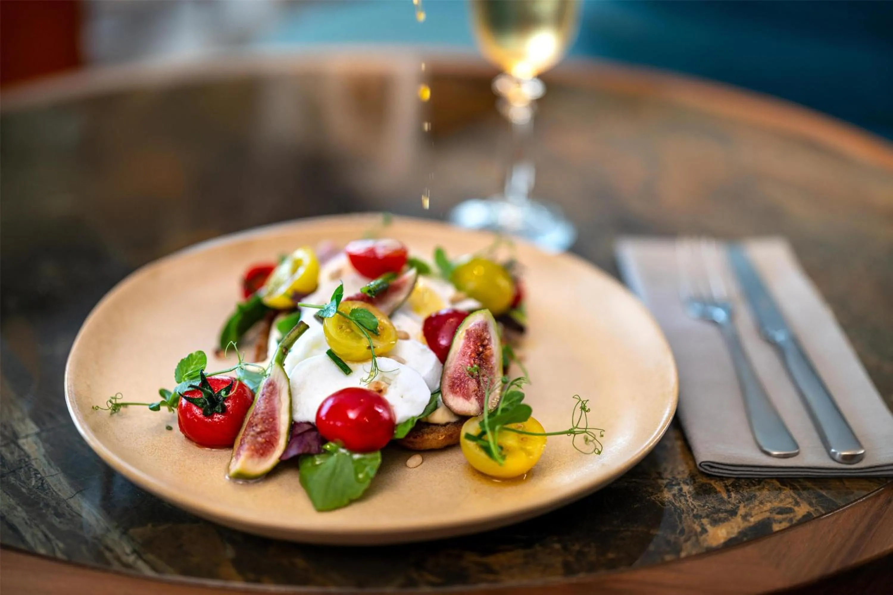 Food and drinks in Radisson Blu Media Harbour Hotel, Düsseldorf