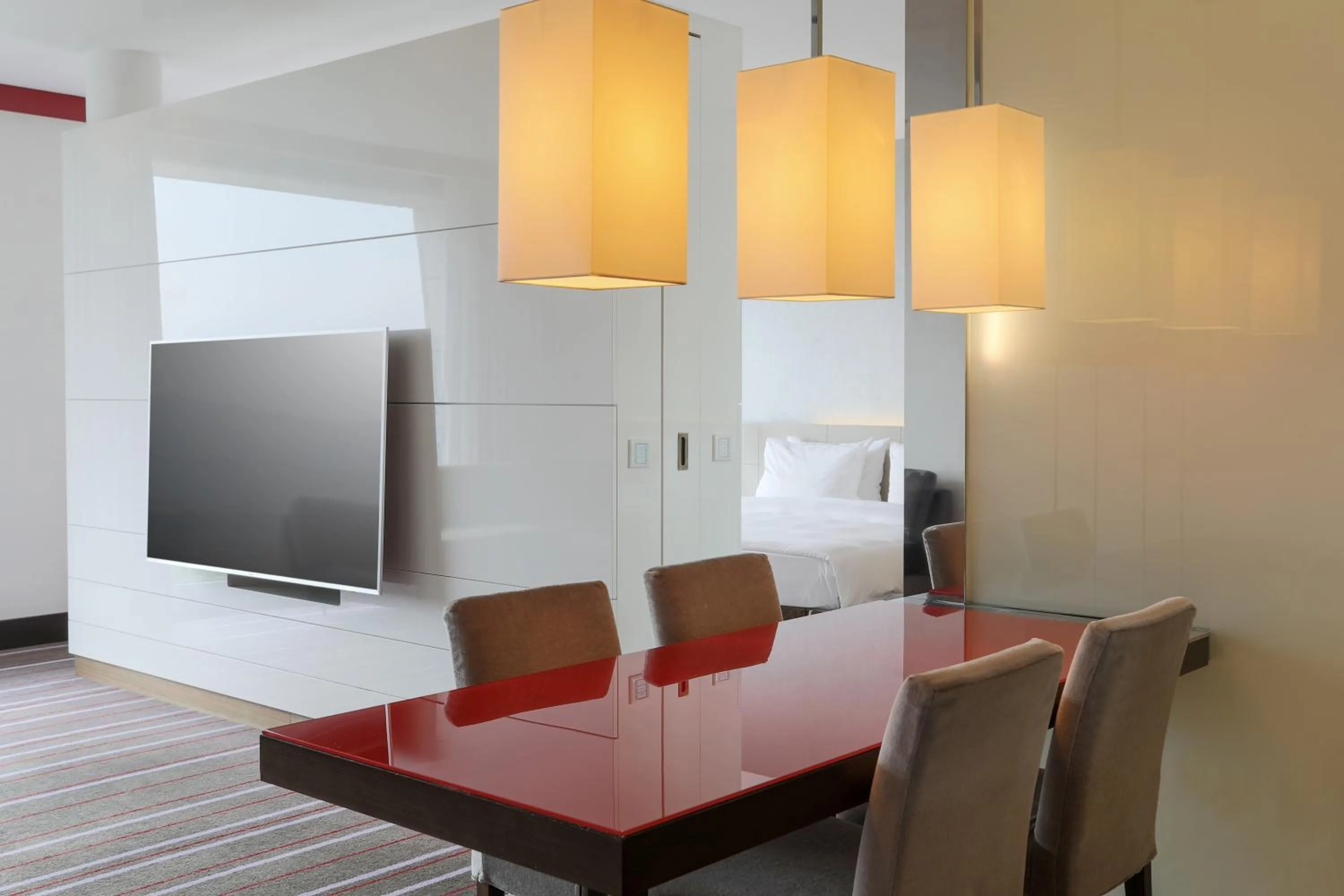 Photo of the whole room in Radisson Blu Media Harbour Hotel, Düsseldorf