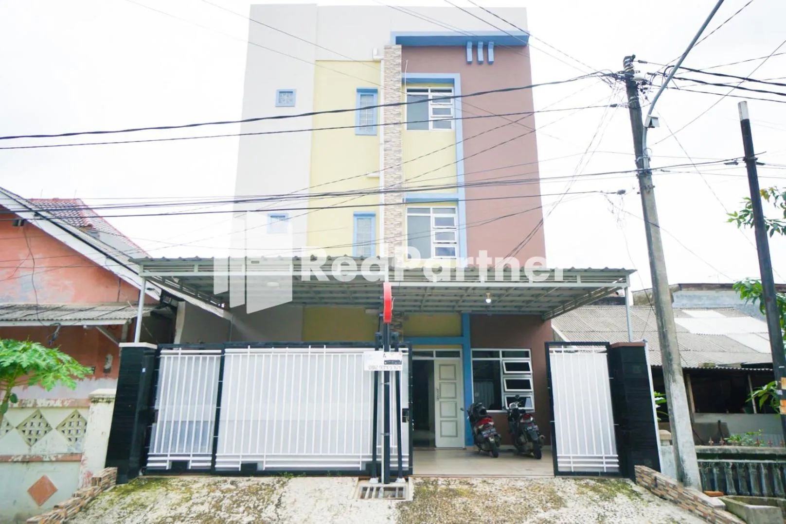 Indah Residence Syariah Mitra RedDoorz