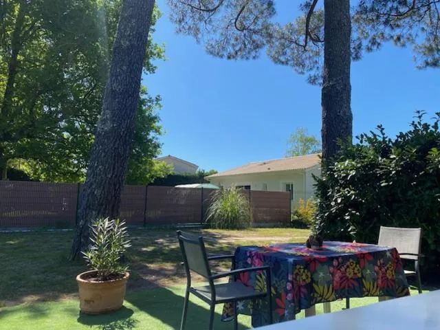 Patio in Chambres d'Elisa