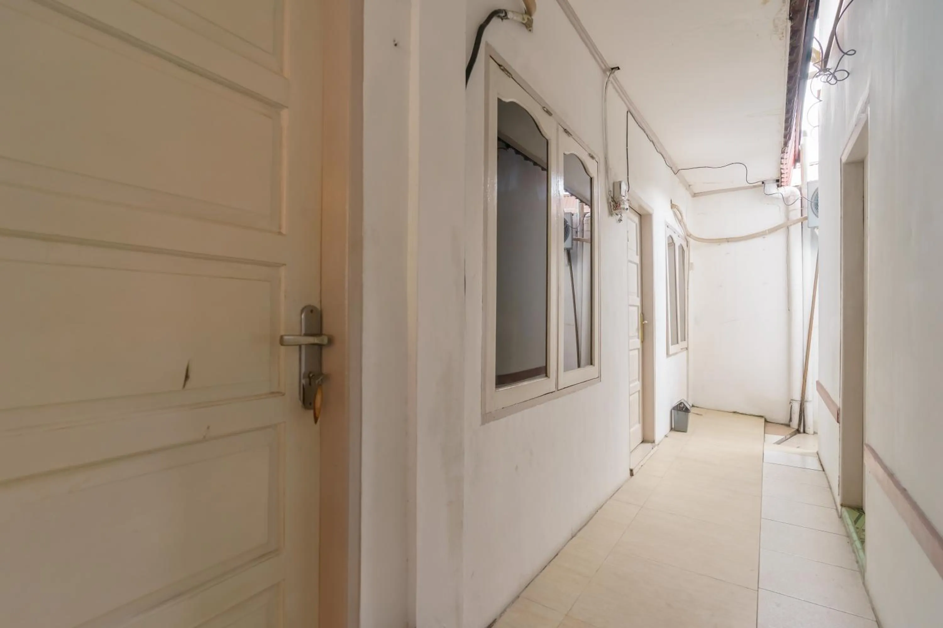 Facade/entrance in Asokatama Residence Syariah Mitra RedDoorz