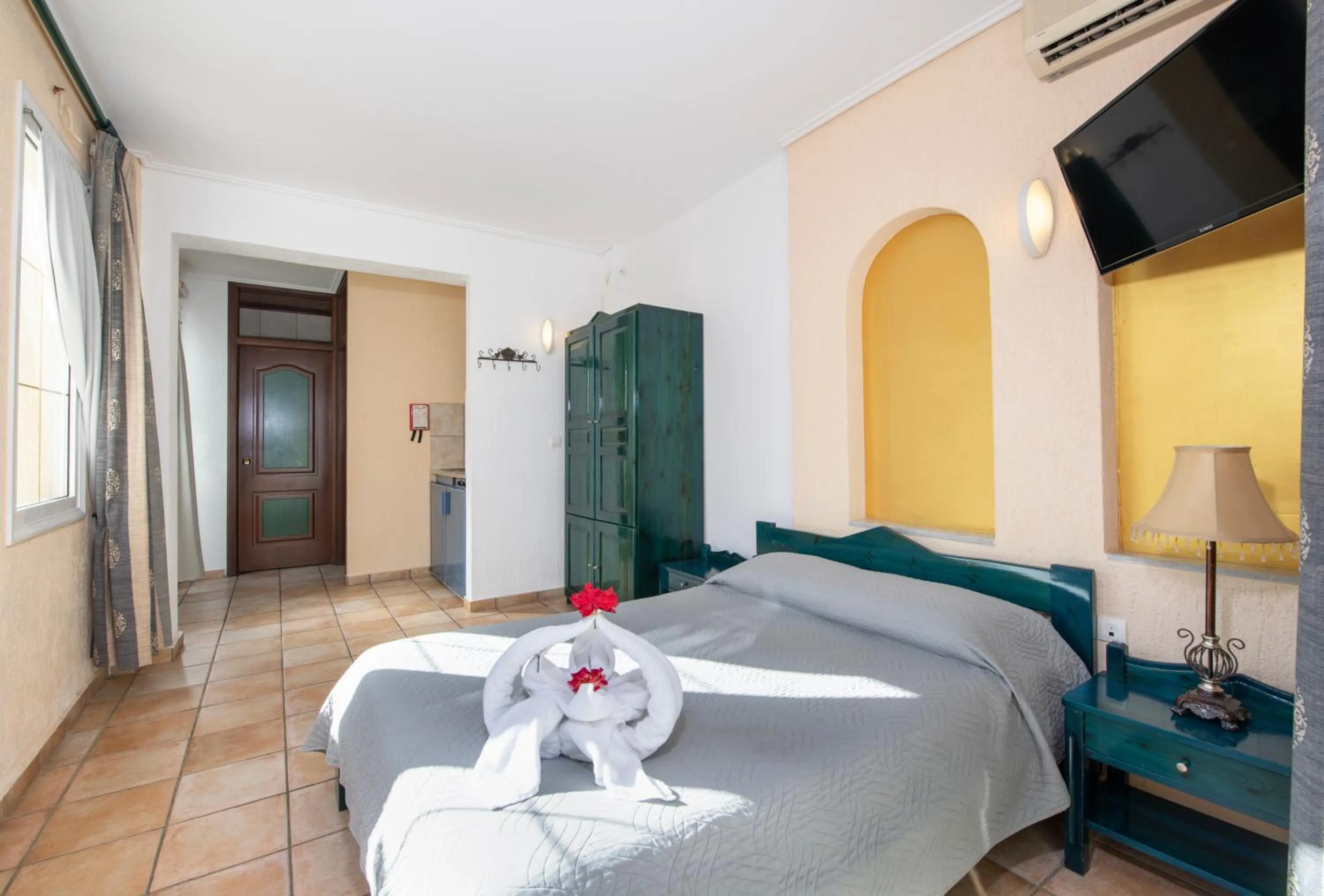 Bed in Castle Suites Hotel