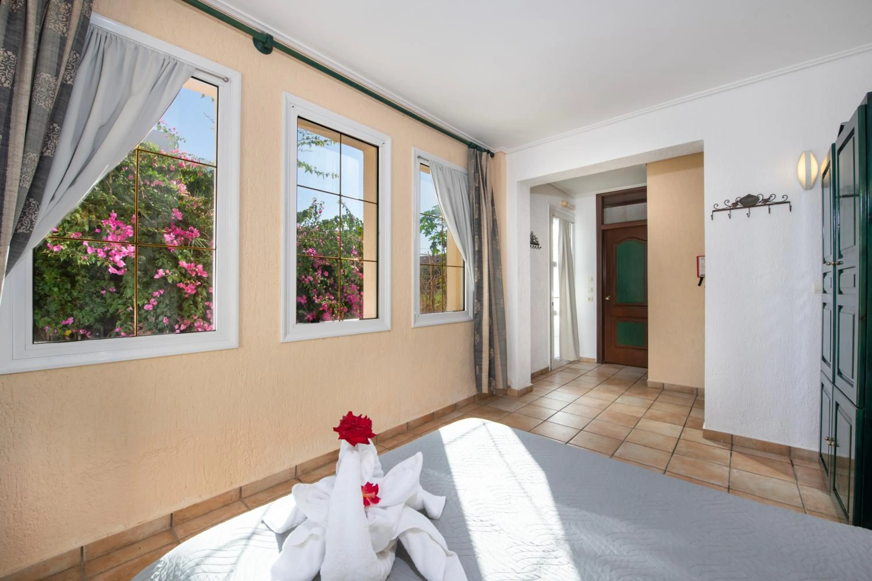 Bed in Castle Suites Hotel