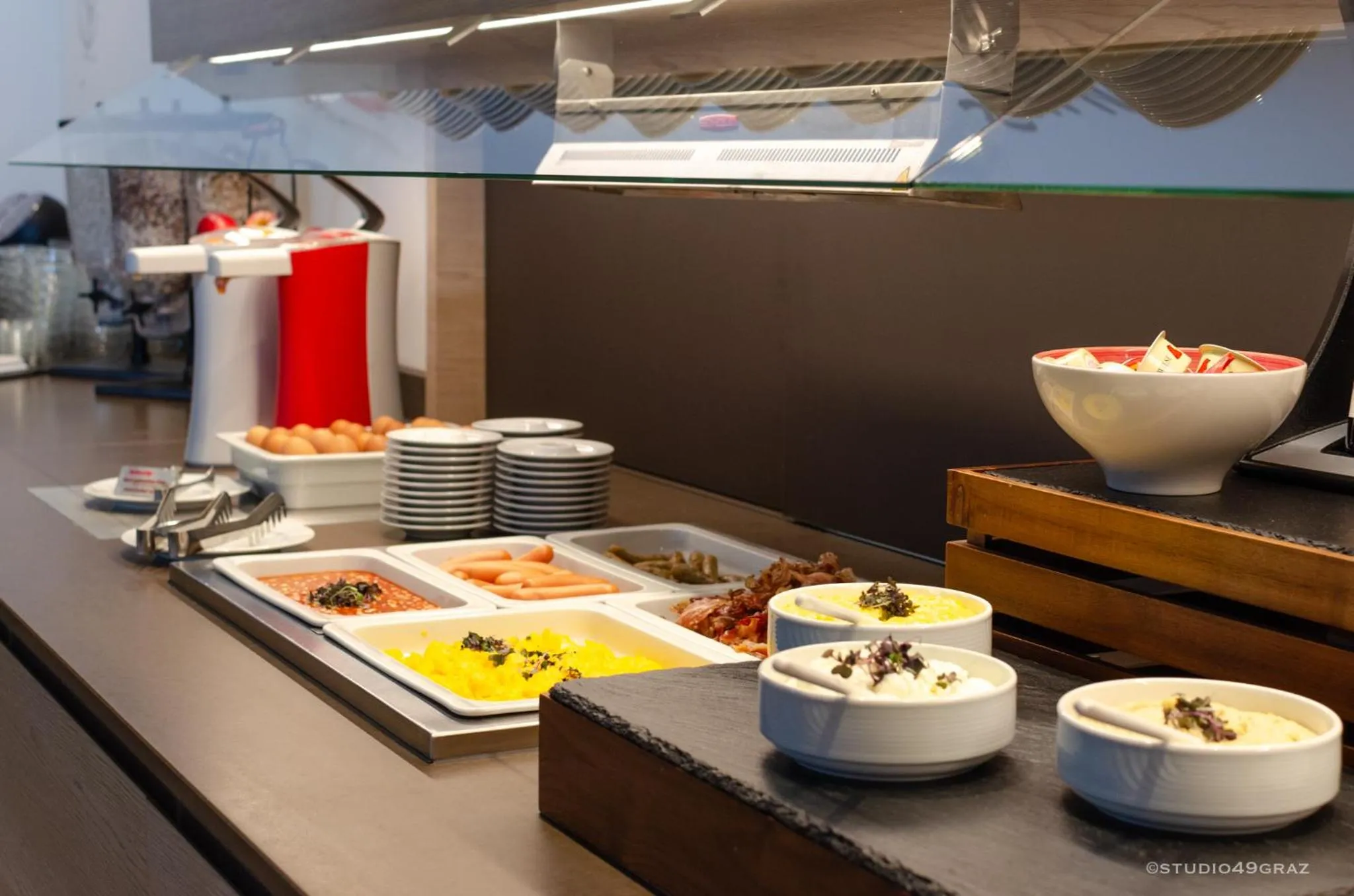 Breakfast in IntercityHotel Graz