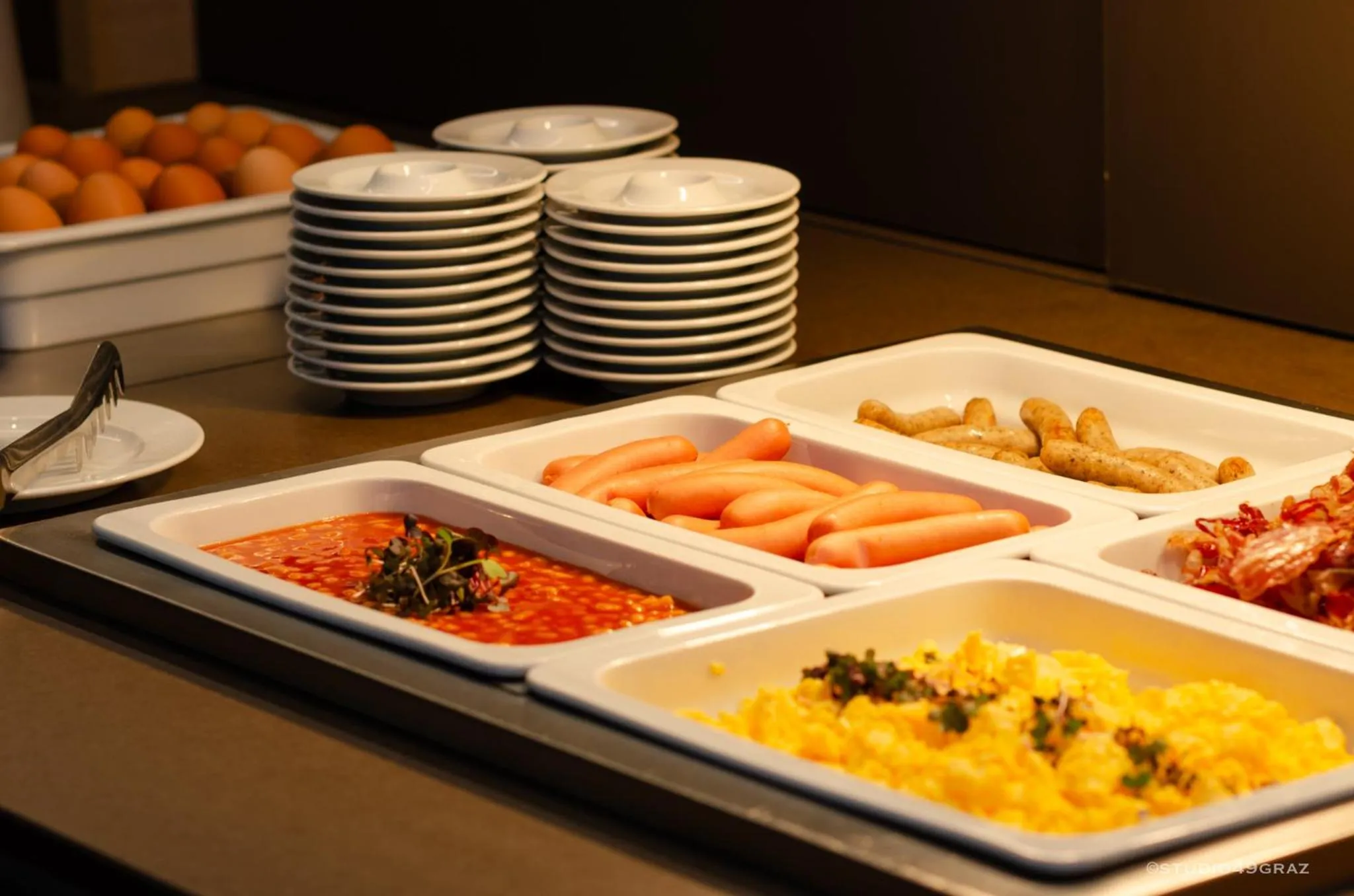 Breakfast in IntercityHotel Graz