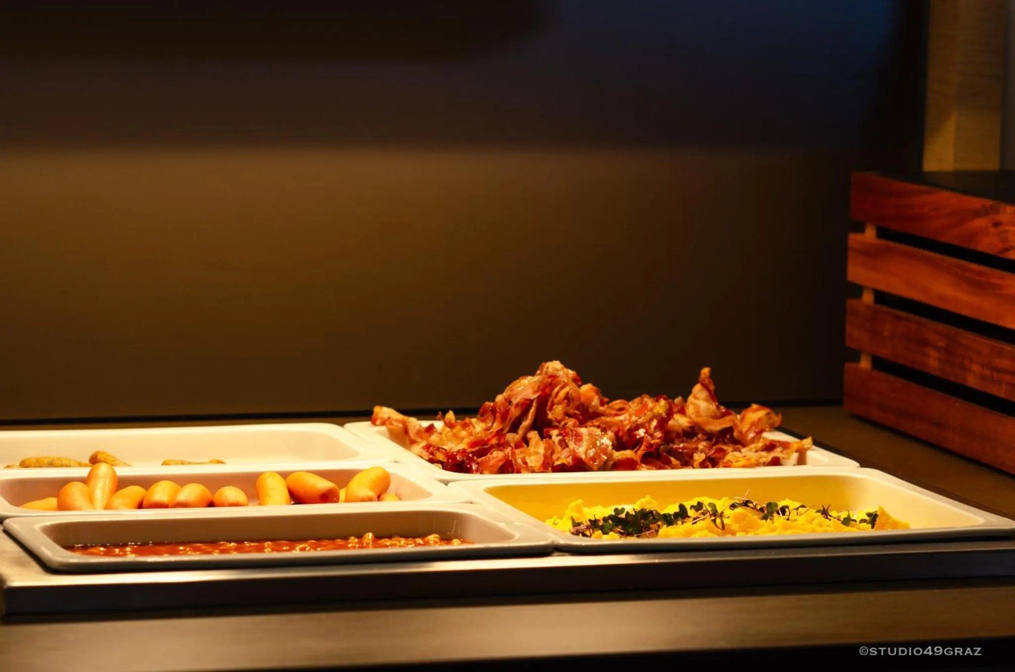 Breakfast in IntercityHotel Graz