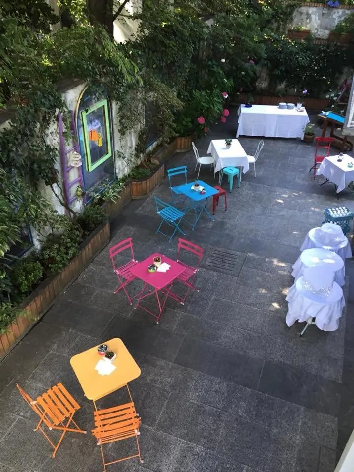 Meals in Piccolo Hotel