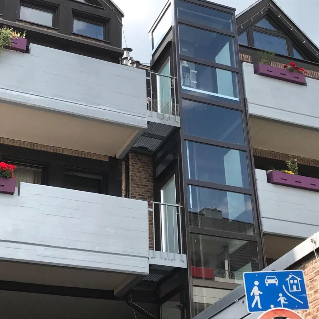 Balthasar Neumann Speiserei & Gästehaus - Zentrum Brühl -E-Ladestation, nähe Phantasialand