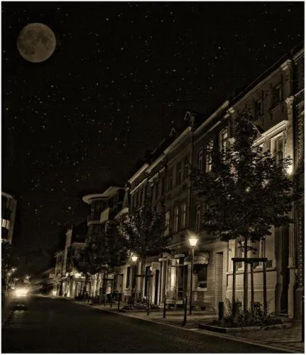 Facade/entrance in Balthasar Neumann Speiserei & Gästehaus - Zentrum Brühl -E-Ladestation, nähe Phantasialand