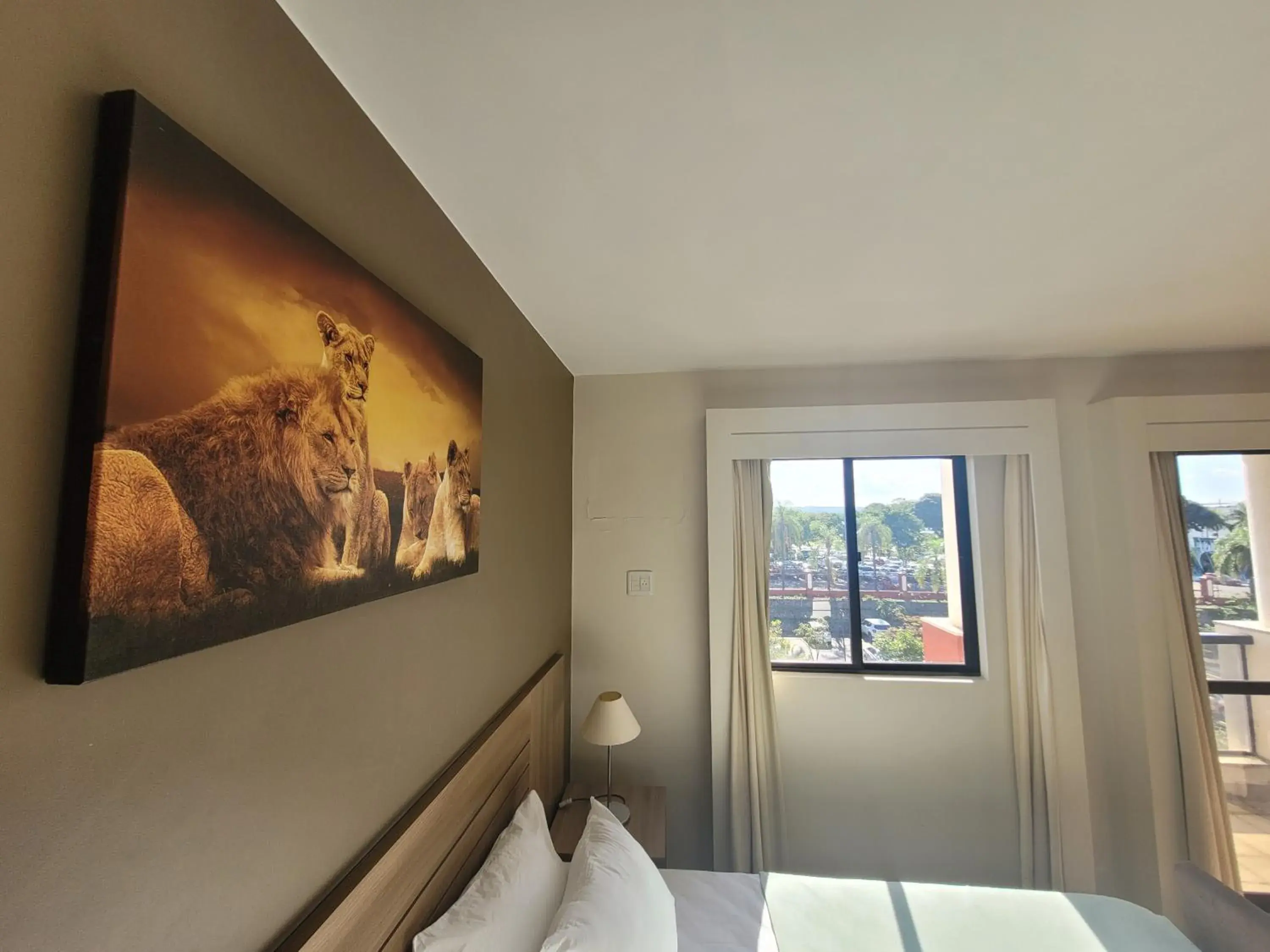 King Suite with Balcony in Lake Side - Desativado King Suite with Balcony in Lake Side - Desativado