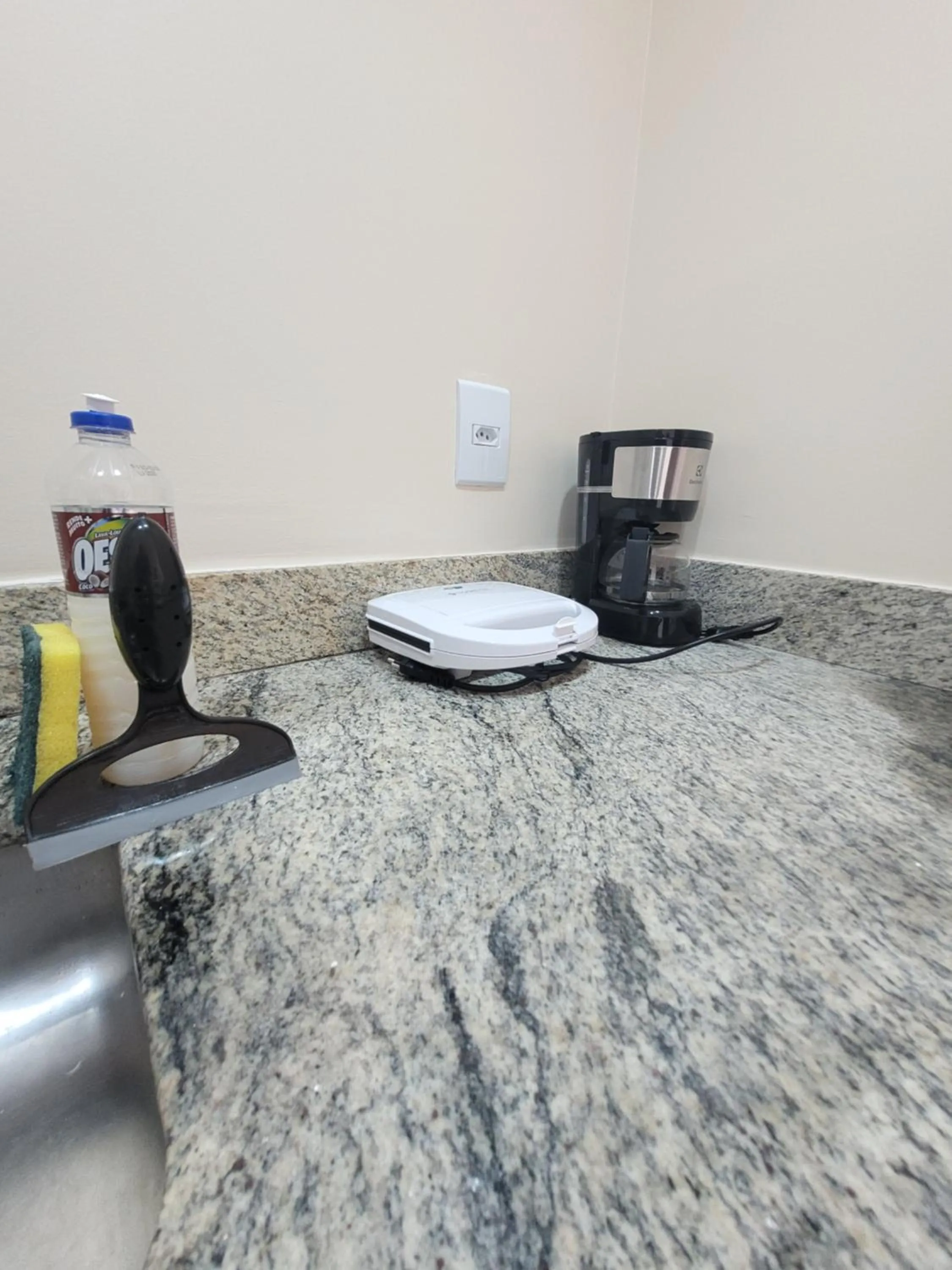 kitchen in Lake Side Beira do Lago - piscina - academia - sauna- By Rei dos Flats