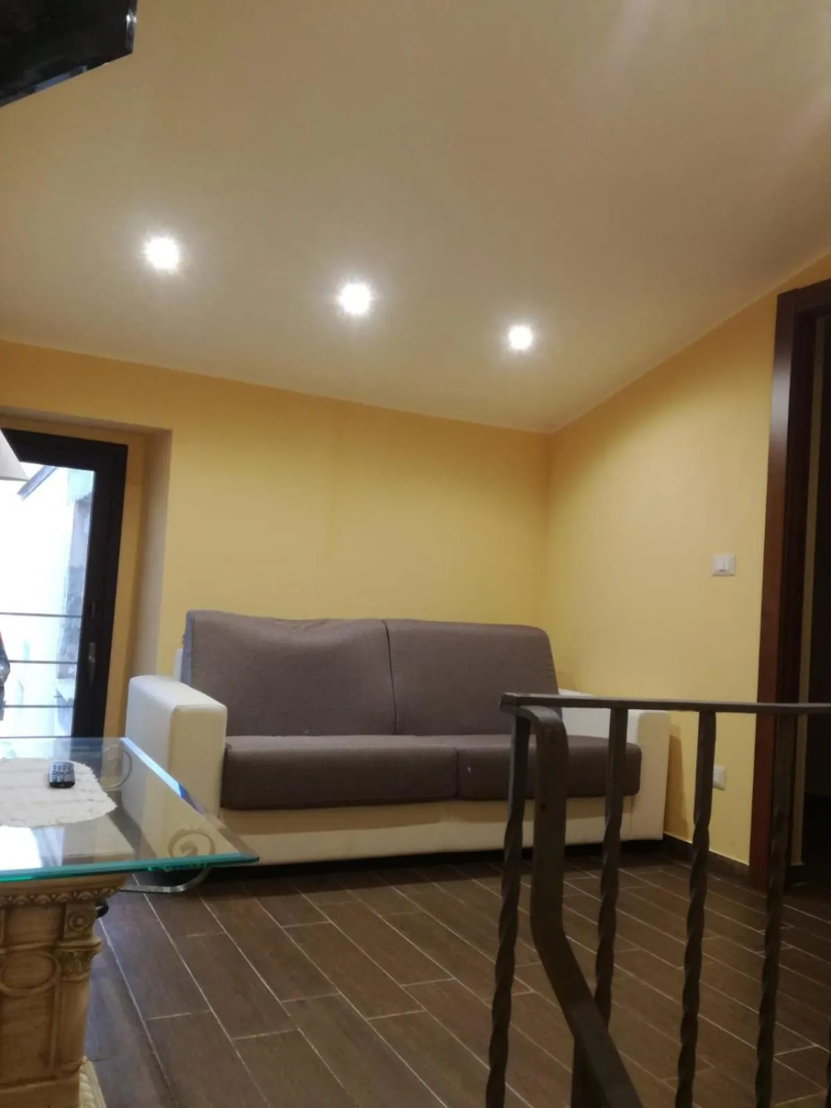 Living room in la casa di romi